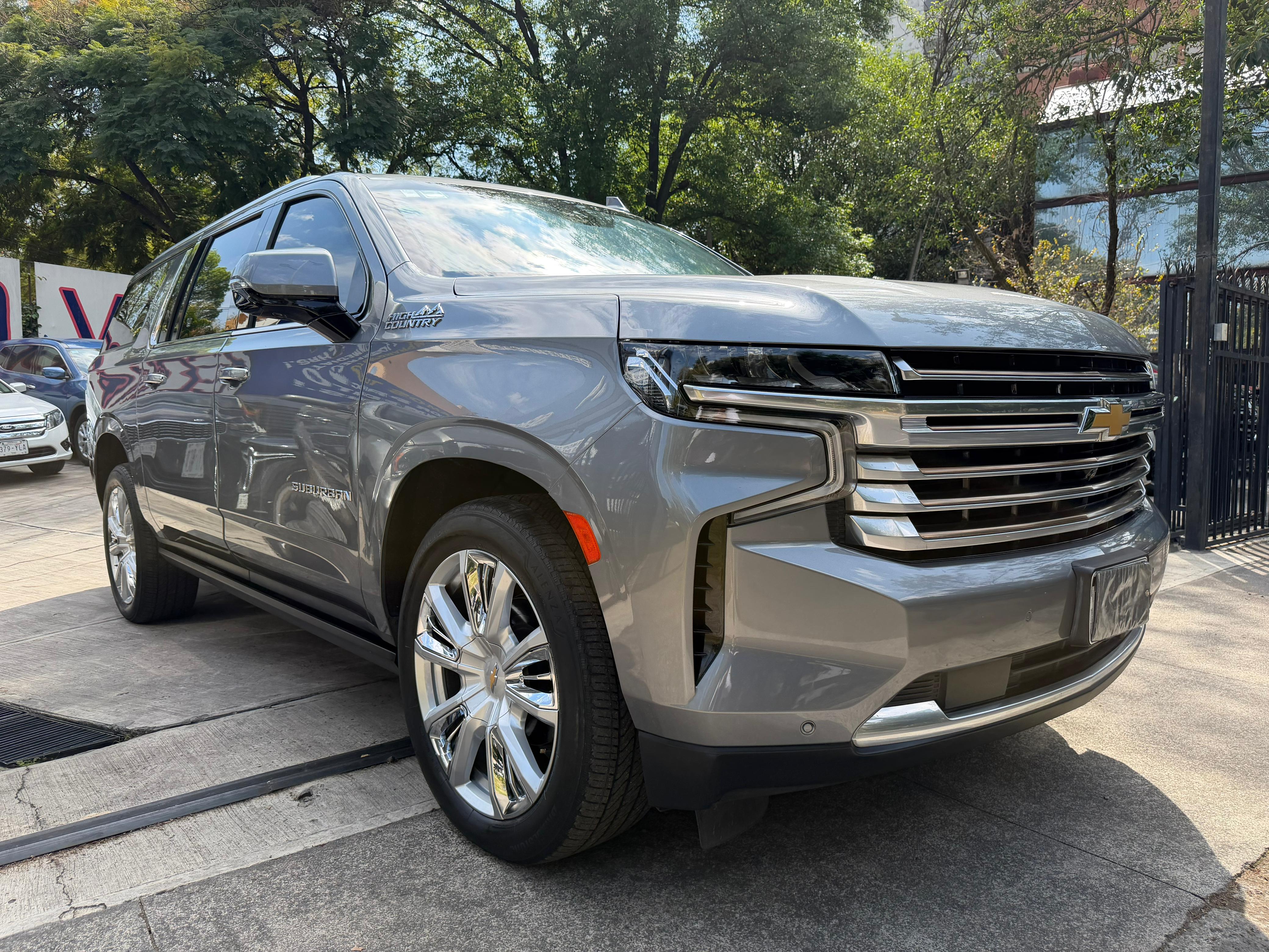 Chevrolet Suburban High Country 6.2L Blindada 2021