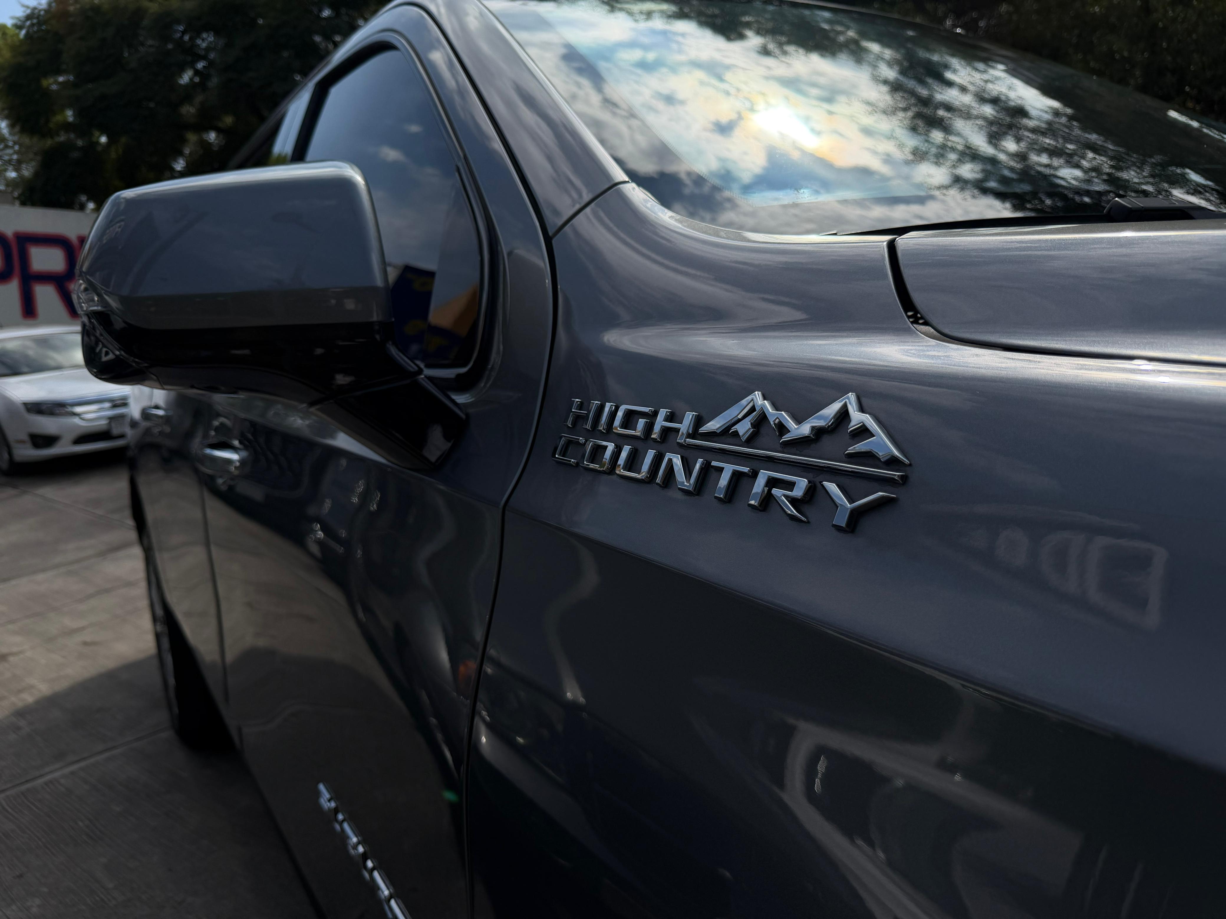 Chevrolet Suburban High Country 6.2L Blindada 2021