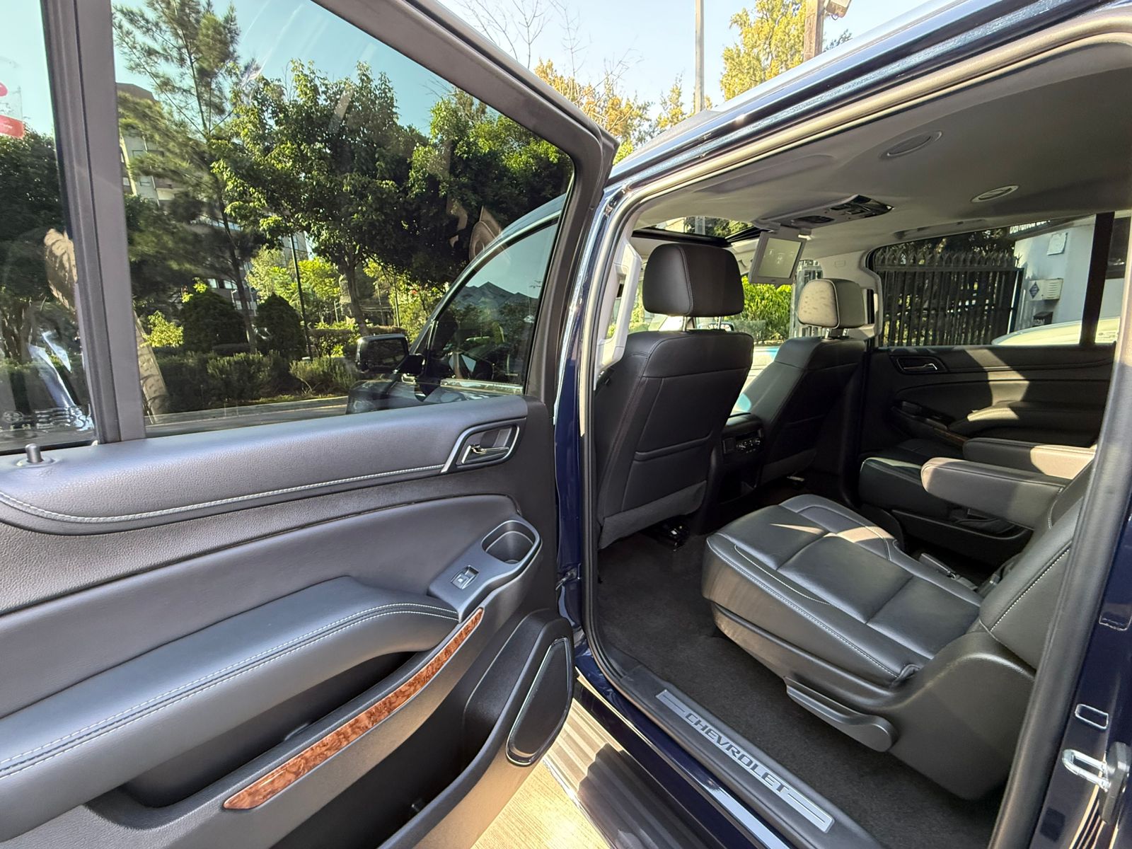 Chevrolet Suburban Premier 2018