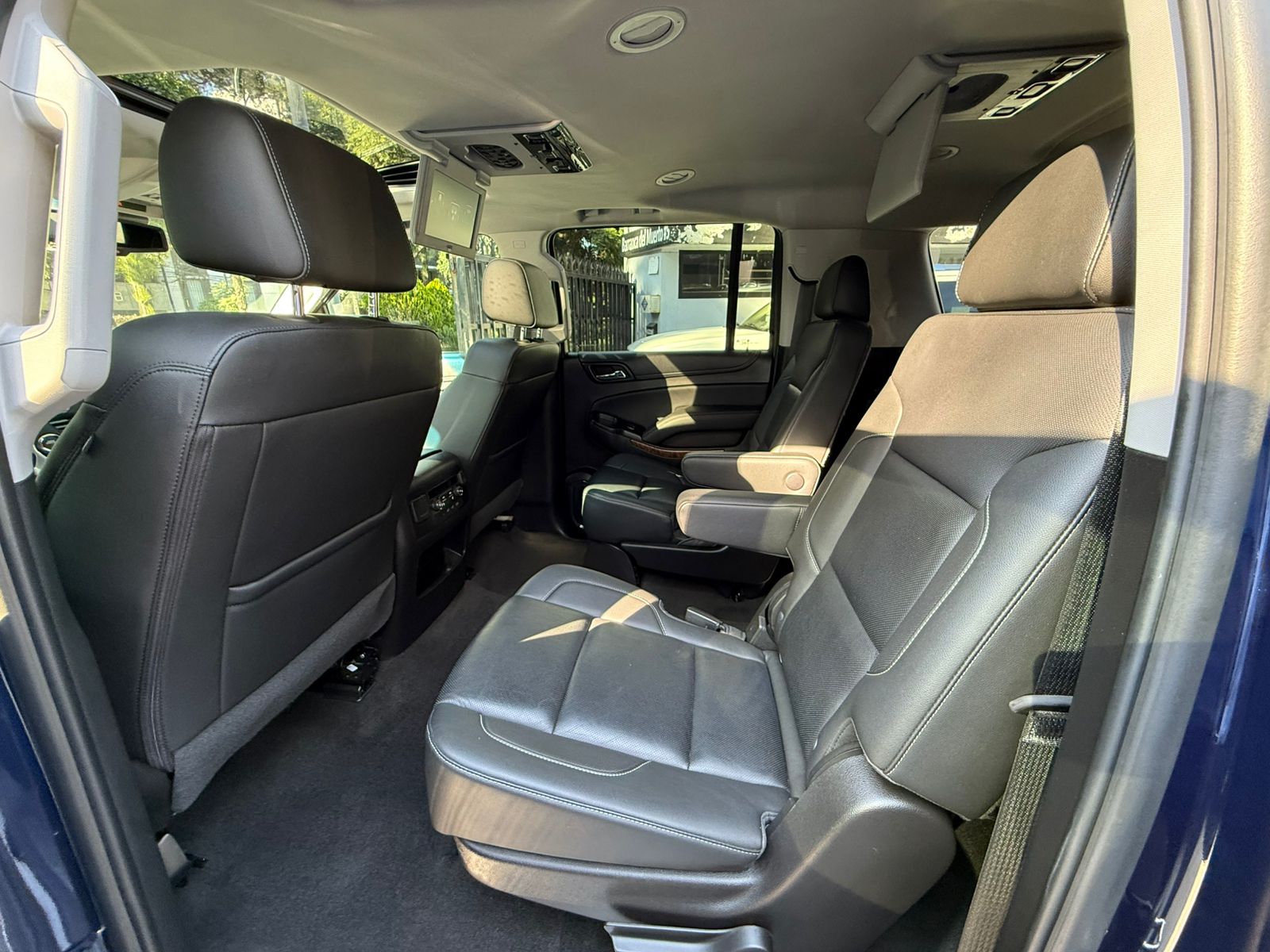 Chevrolet Suburban Premier 2018