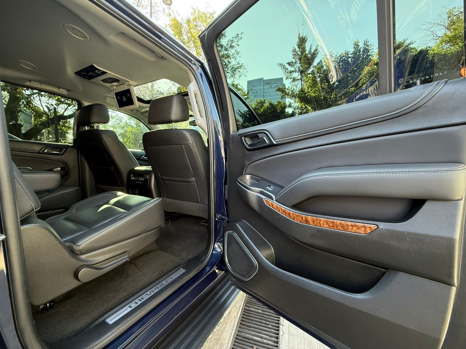 Chevrolet Suburban Premier 2018