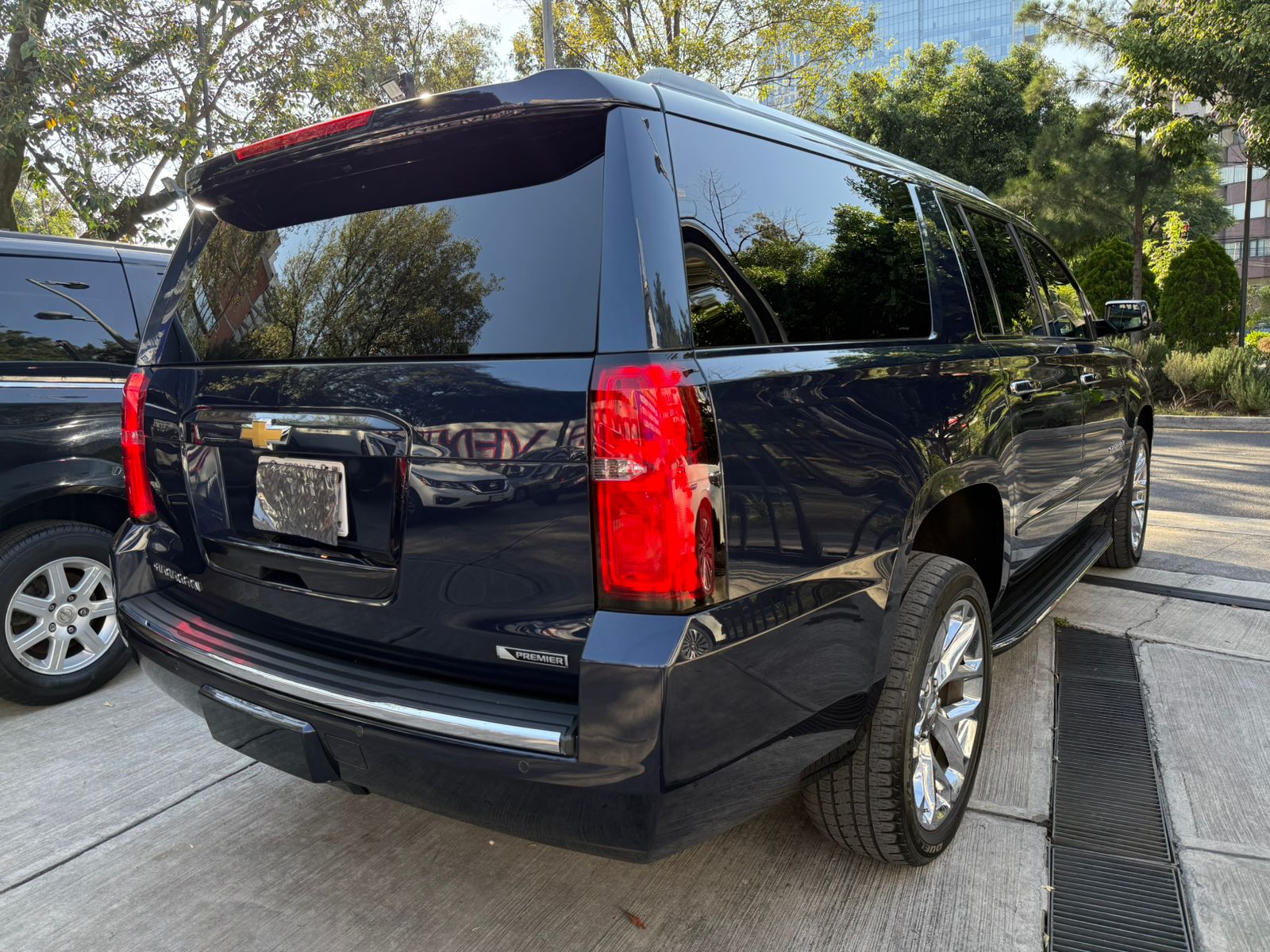 Chevrolet Suburban Premier 2018