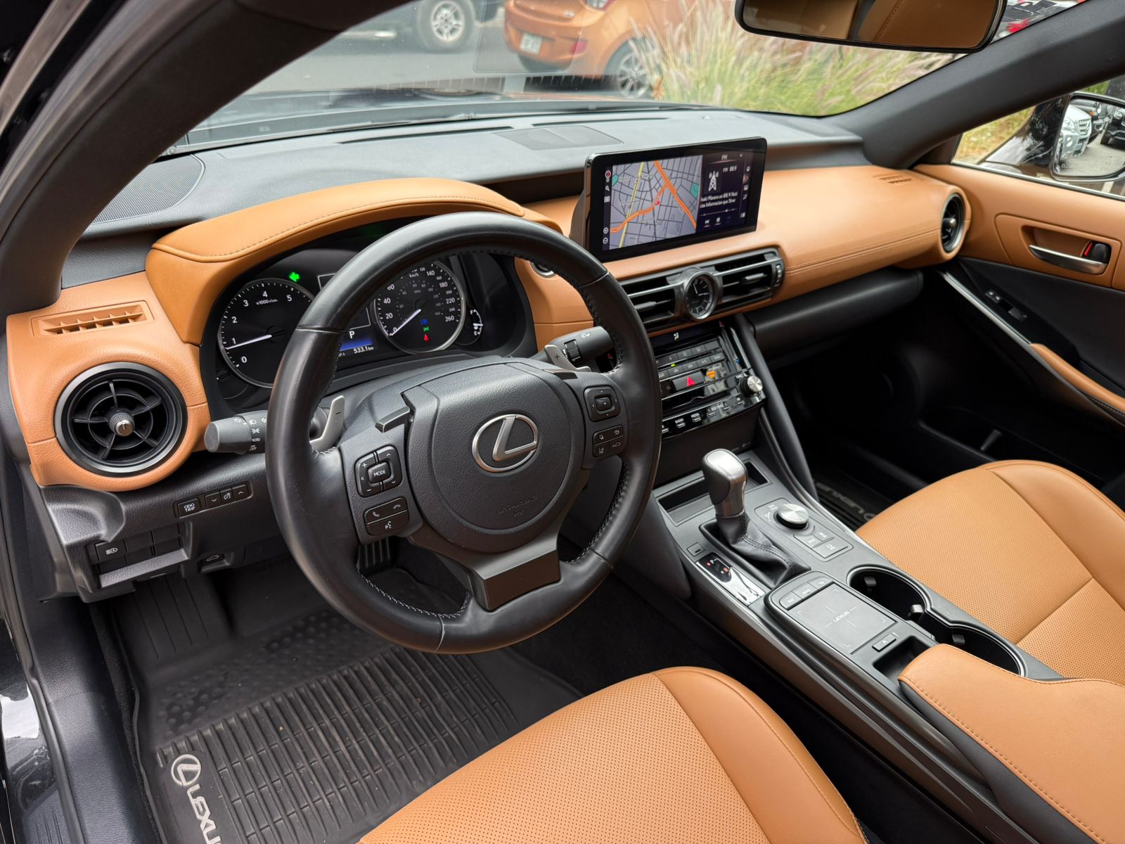 Toyota LEXUS IS300 2023