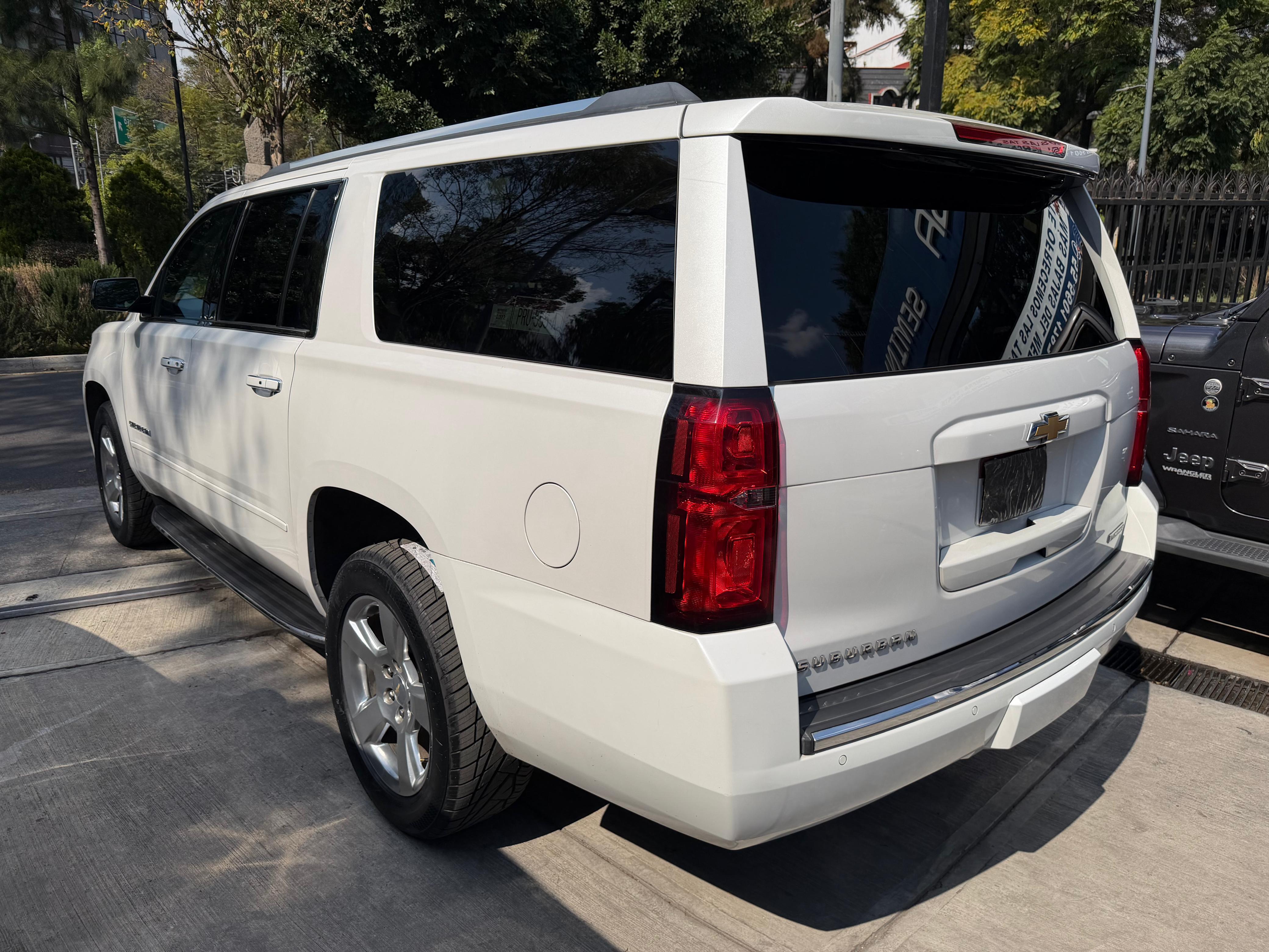 Chevrolet Suburban Premier 2018