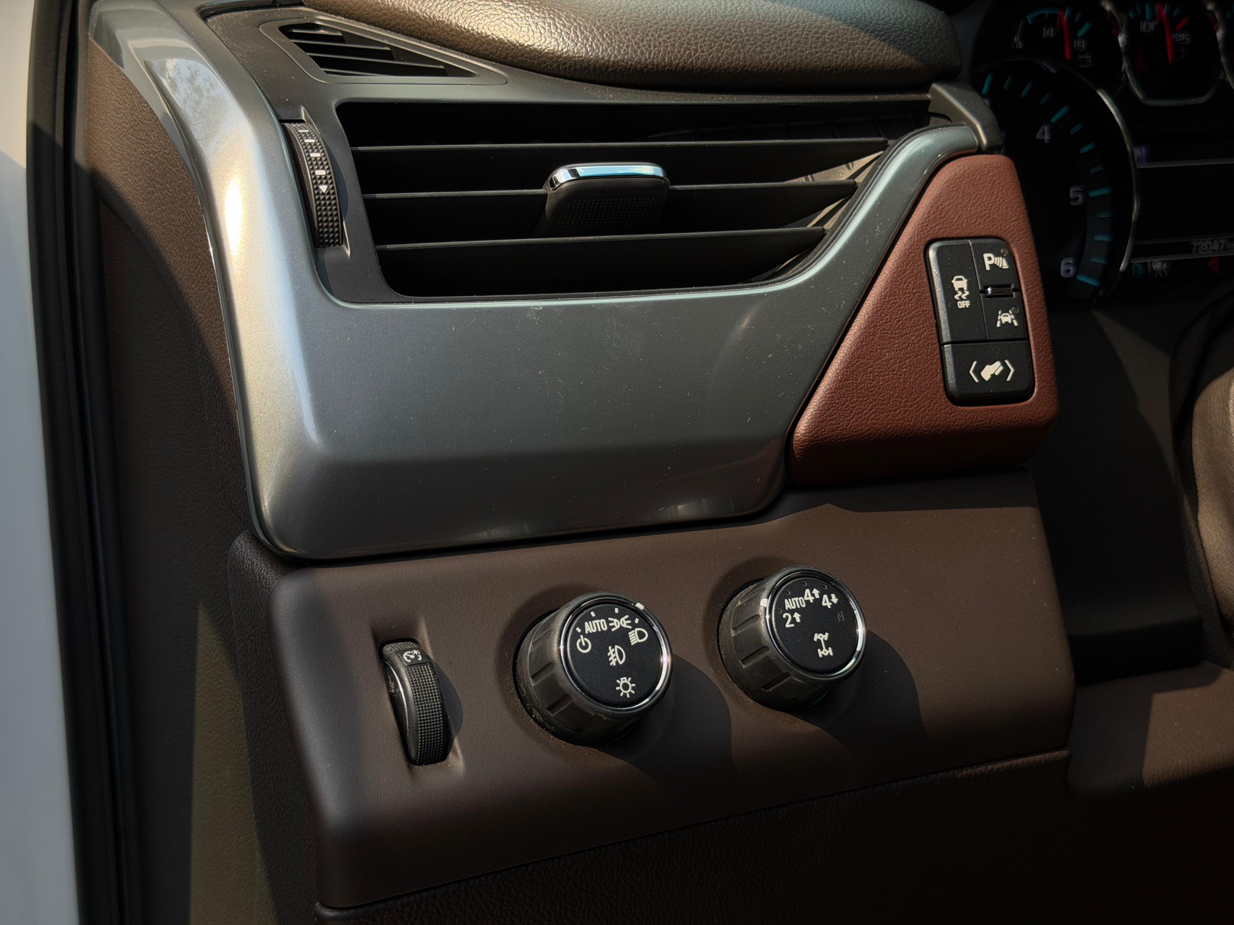 Chevrolet Suburban Premier 2018