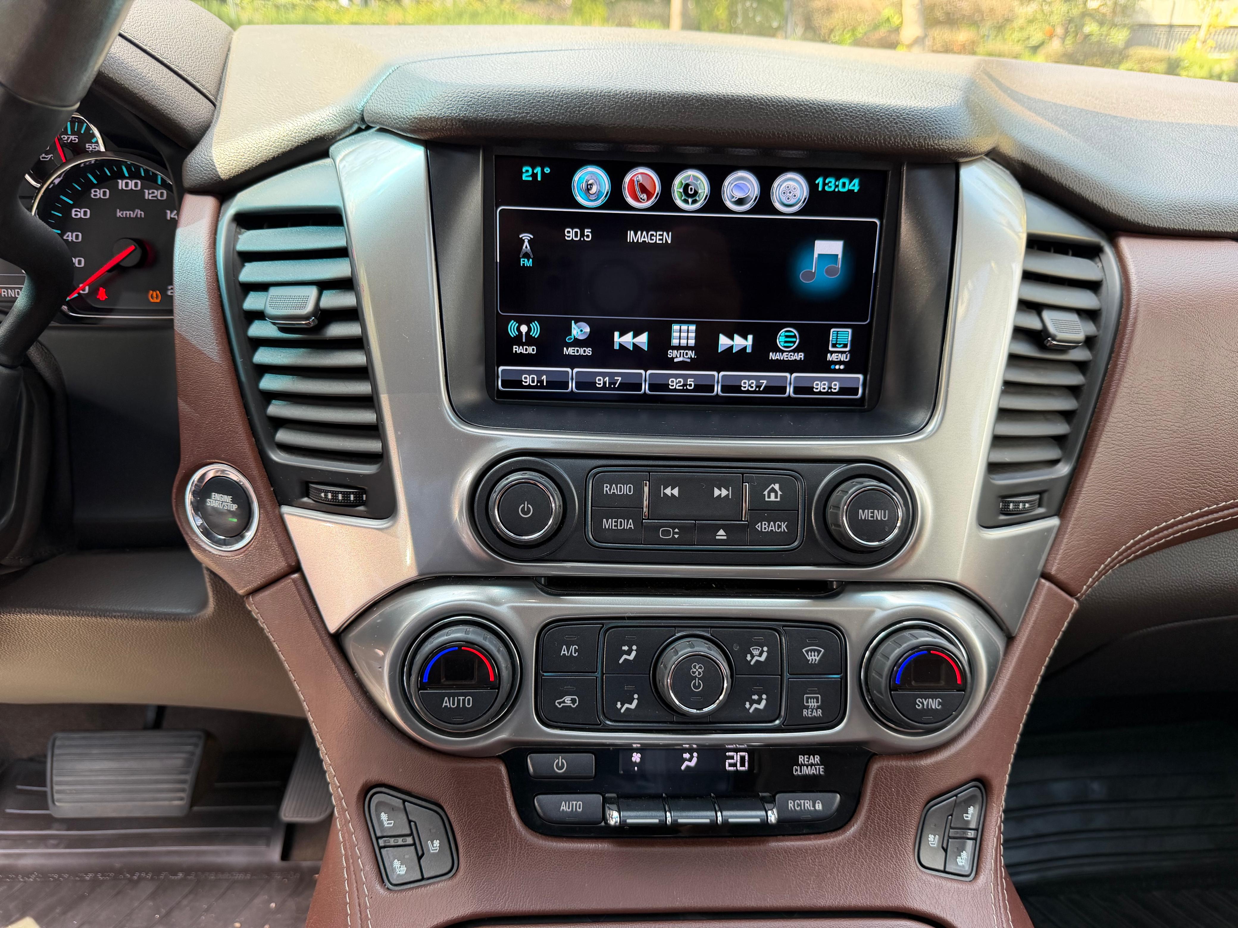 Chevrolet Suburban Premier 2018