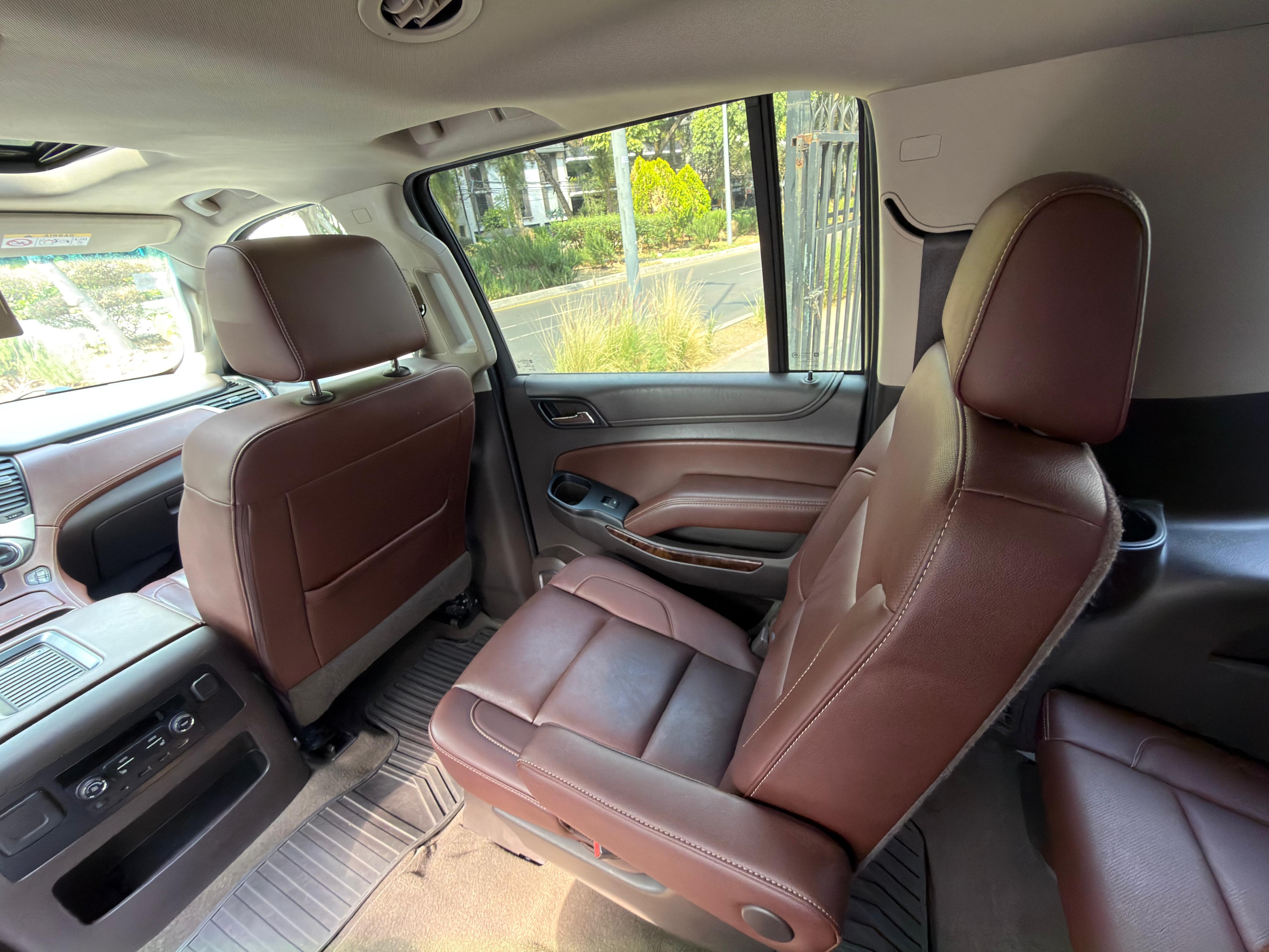 Chevrolet Suburban Premier 2018