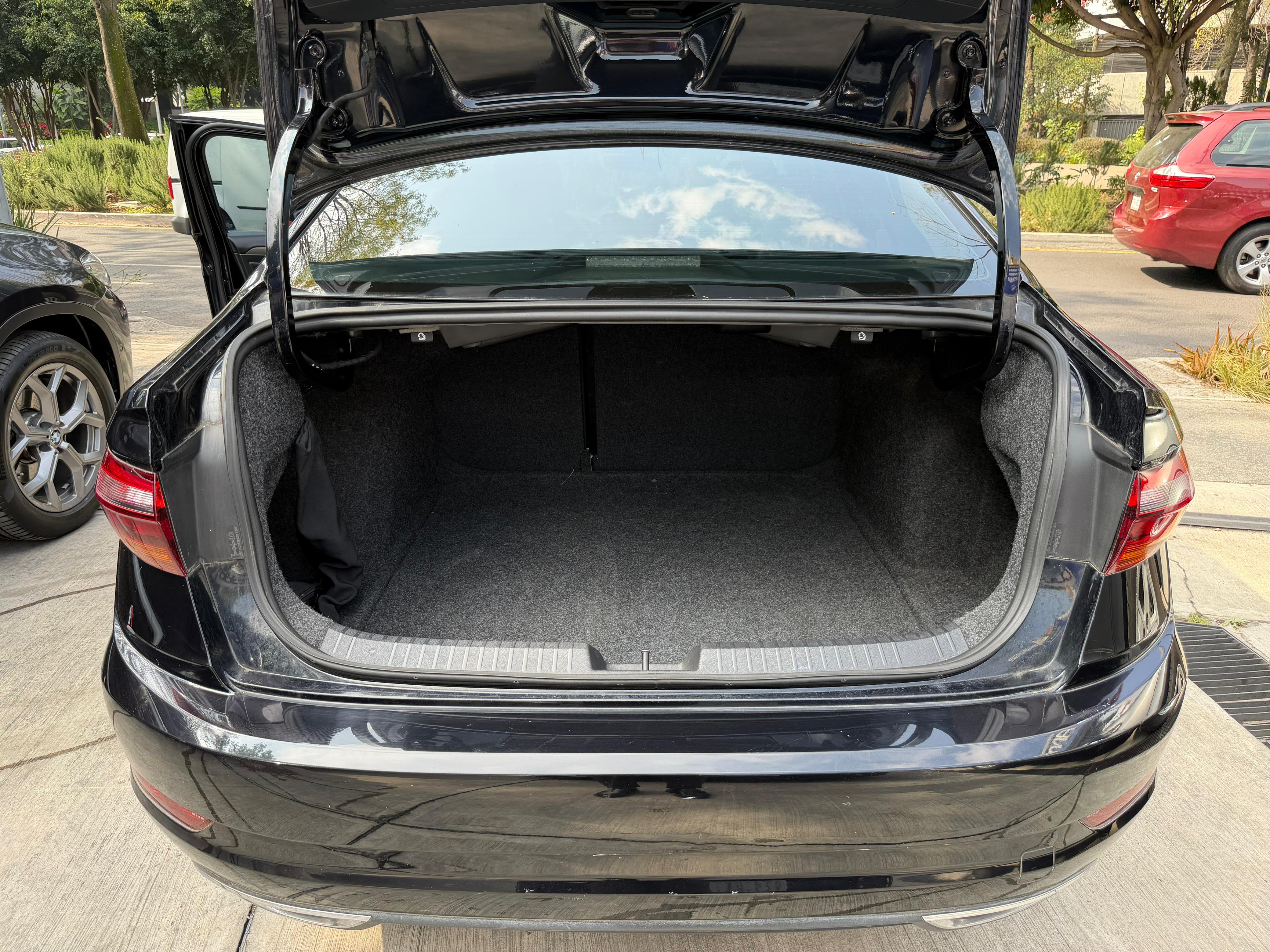 Volkswagen Jetta Highline 1.4T 2019