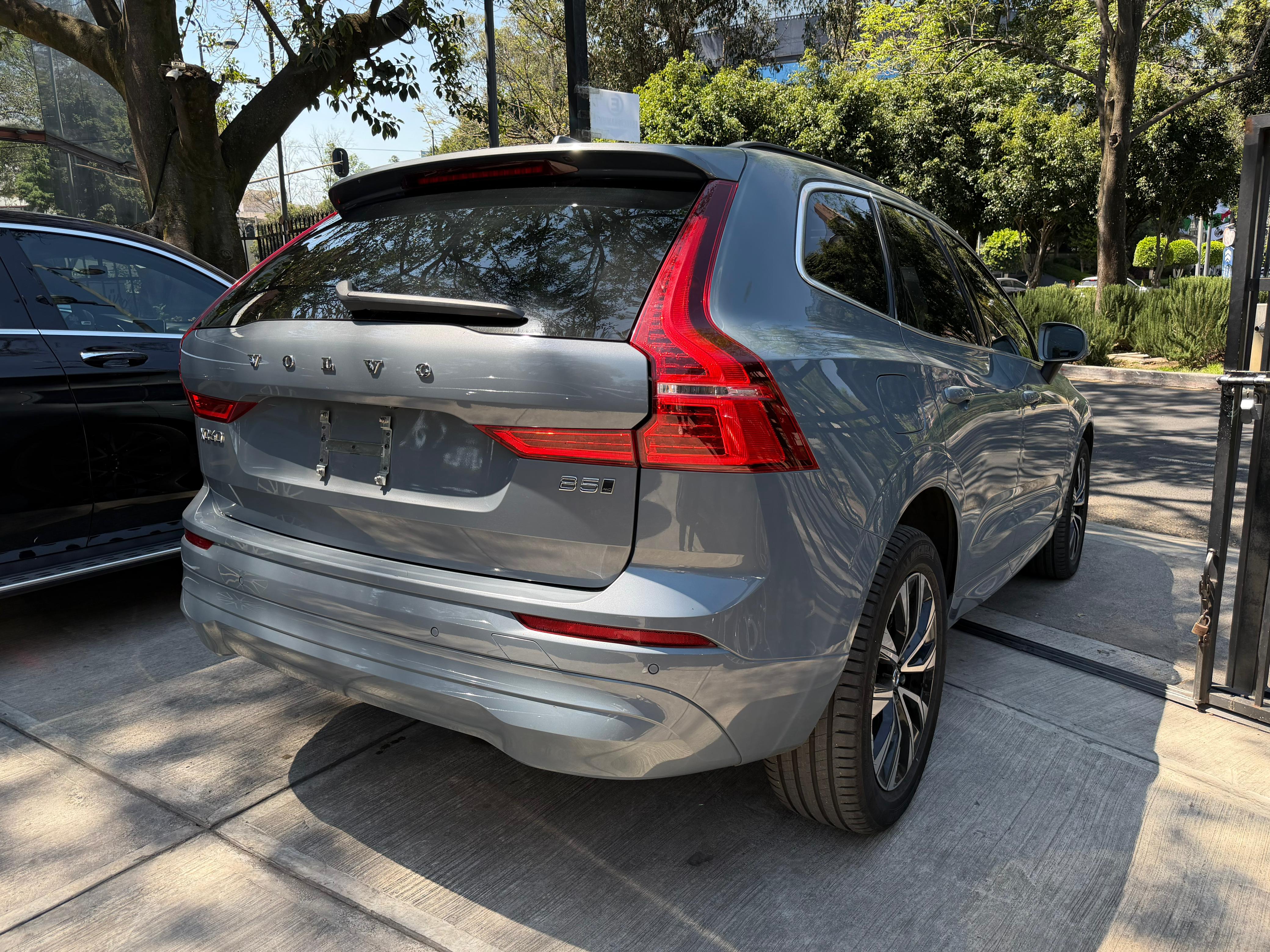 Volvo XC60 B5 Plus Awd Mild-Hybrid 2024