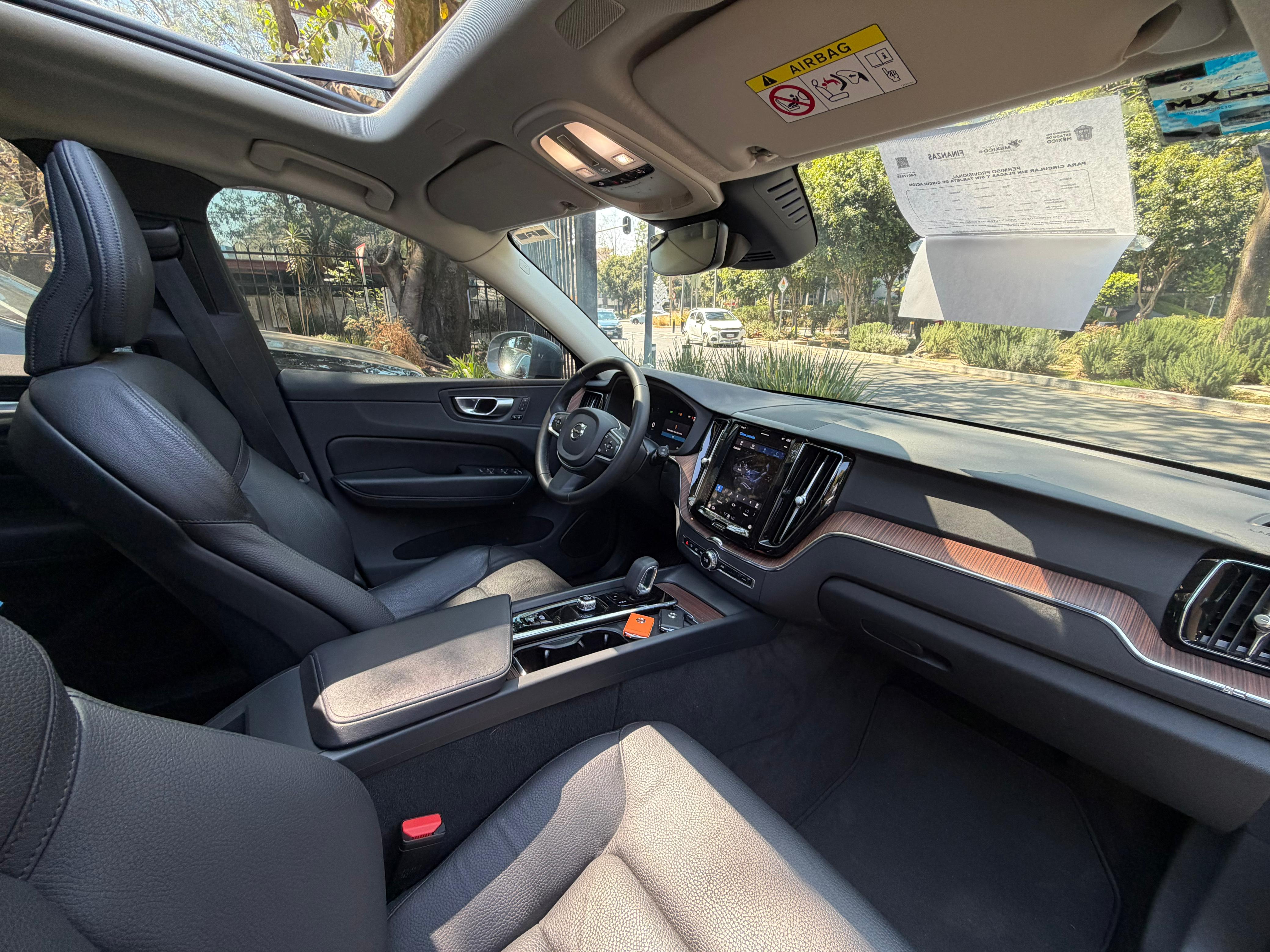 Volvo XC60 B5 Plus Awd Mild-Hybrid 2024