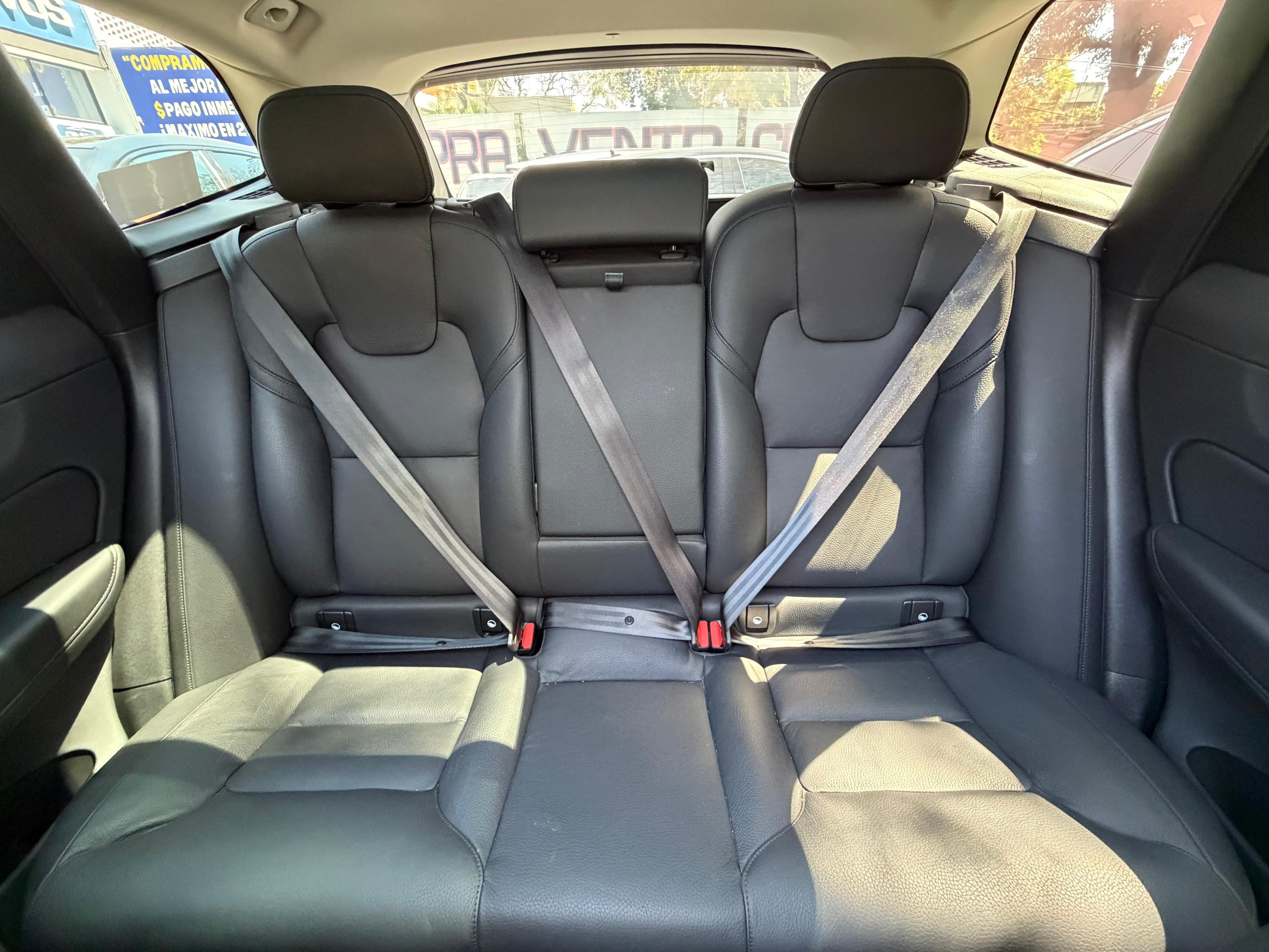 Volvo XC60 B5 Plus Awd Mild-Hybrid 2024