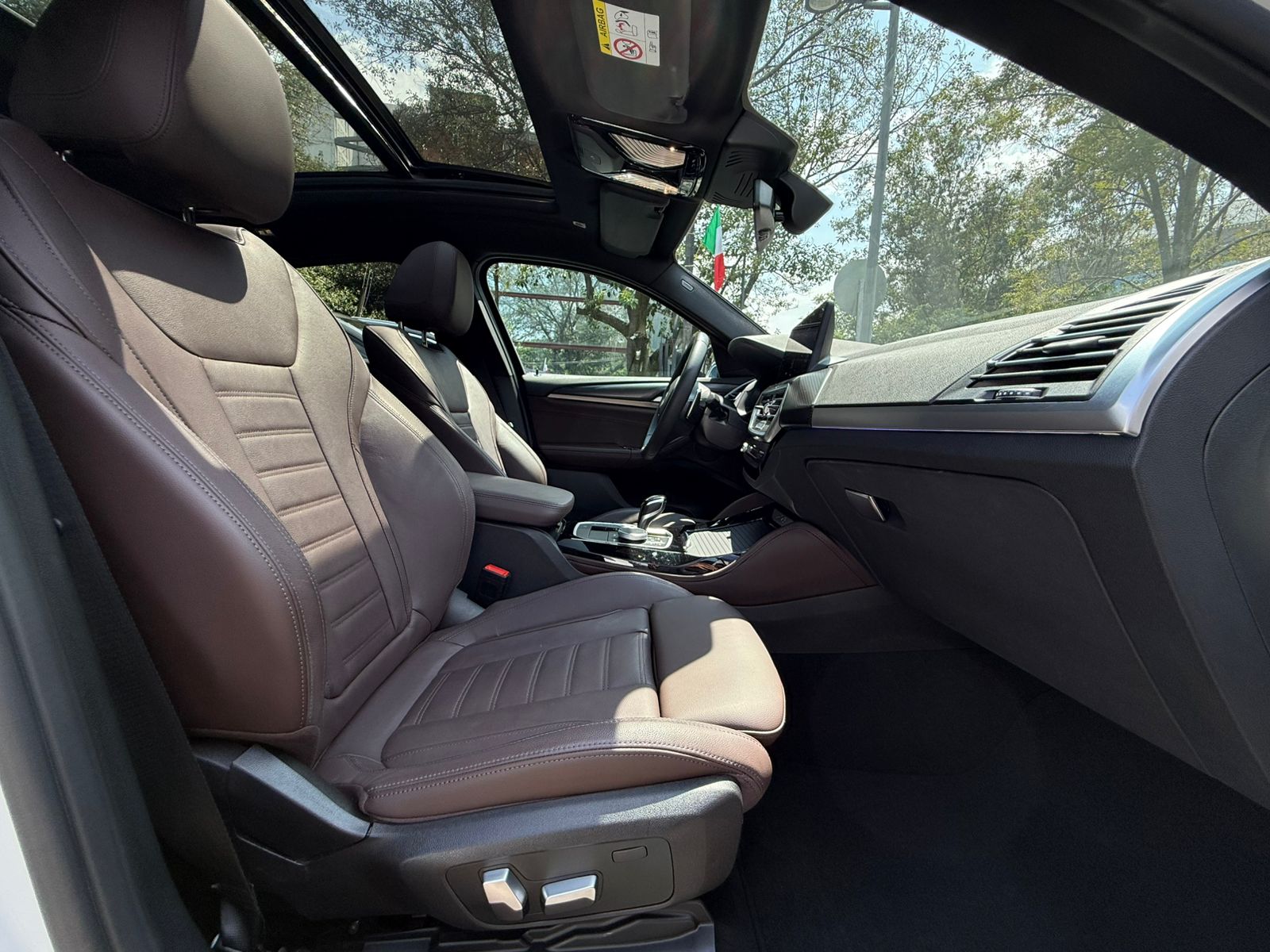 BMW X4 M30i  2024