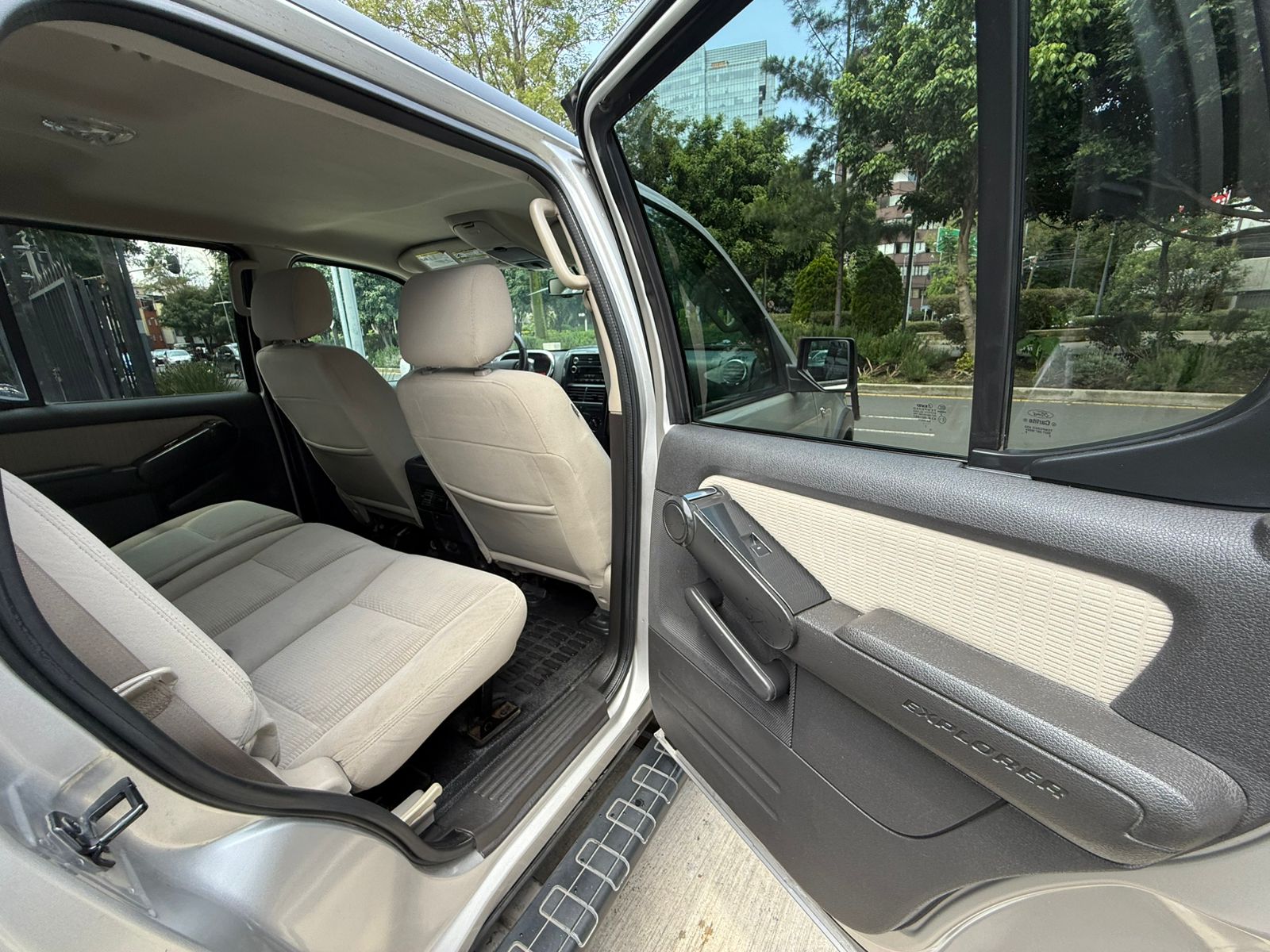 Ford Explorer Sport Trac 2008