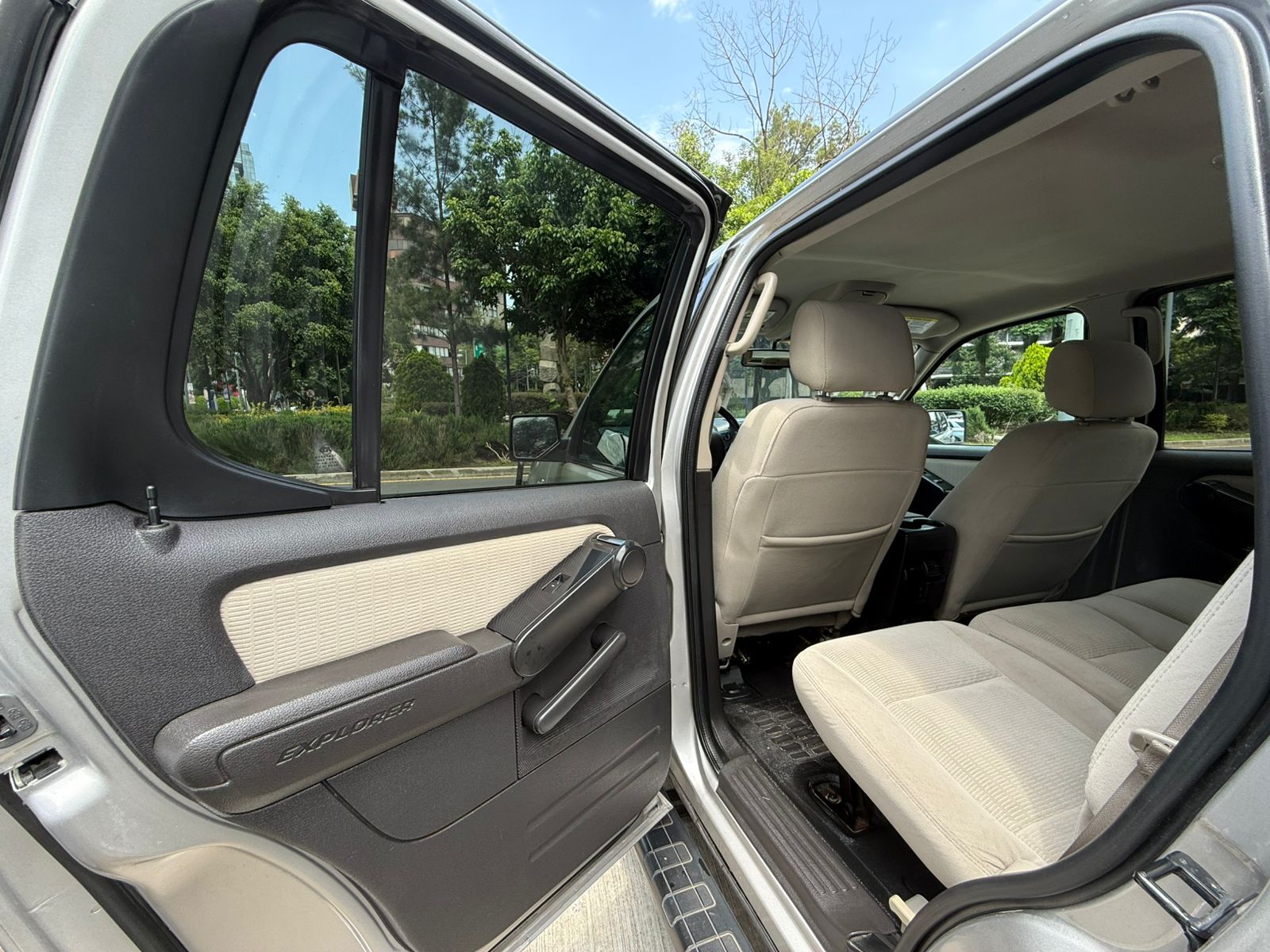 Ford Explorer Sport Trac 2008