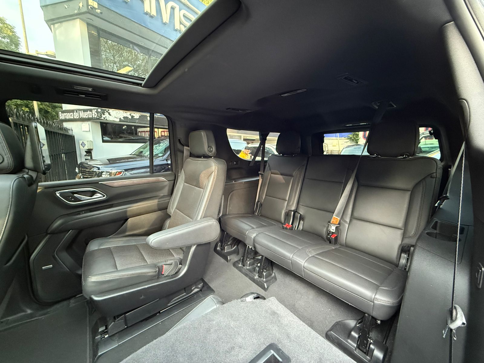 Chevrolet Suburban Highcountry 2023