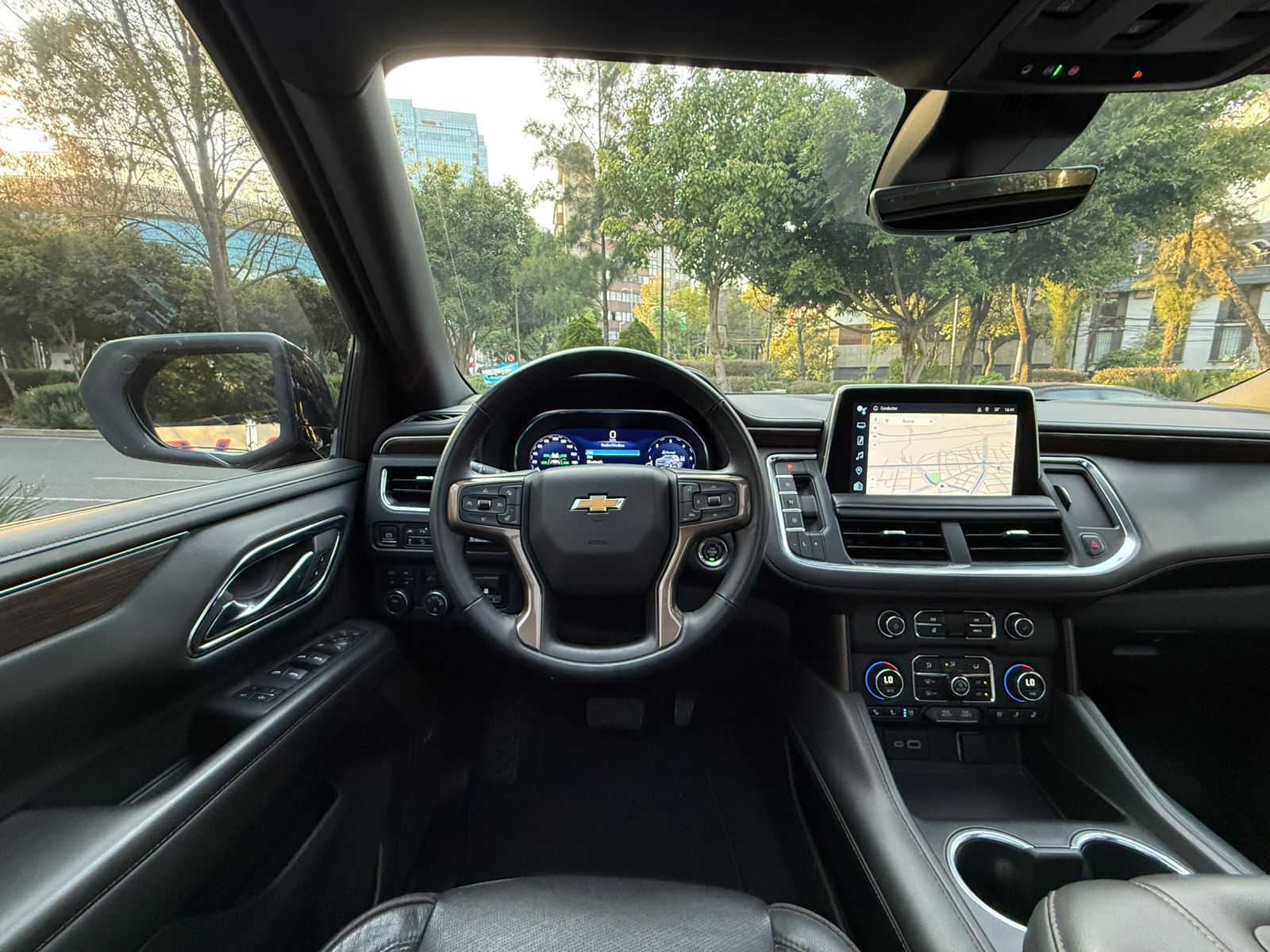 Chevrolet Suburban Highcountry 2023