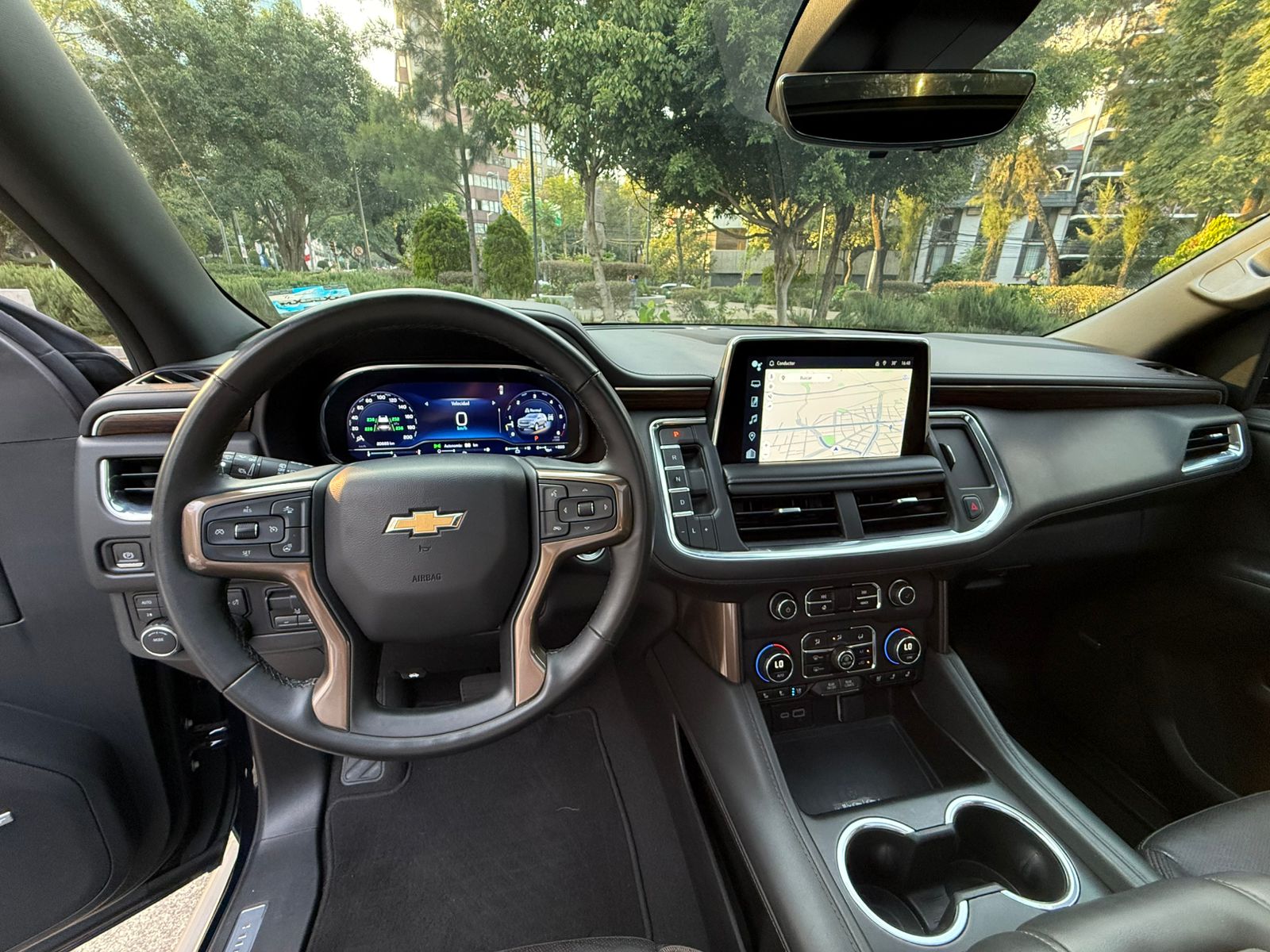 Chevrolet Suburban Highcountry 2023