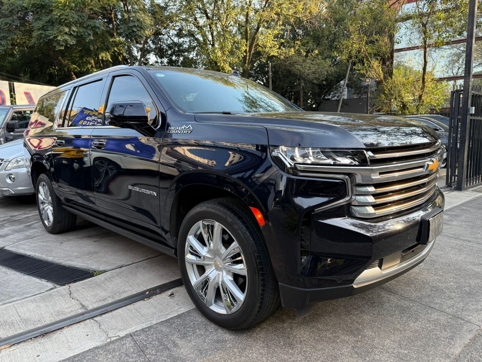 Chevrolet Suburban Highcountry 2023