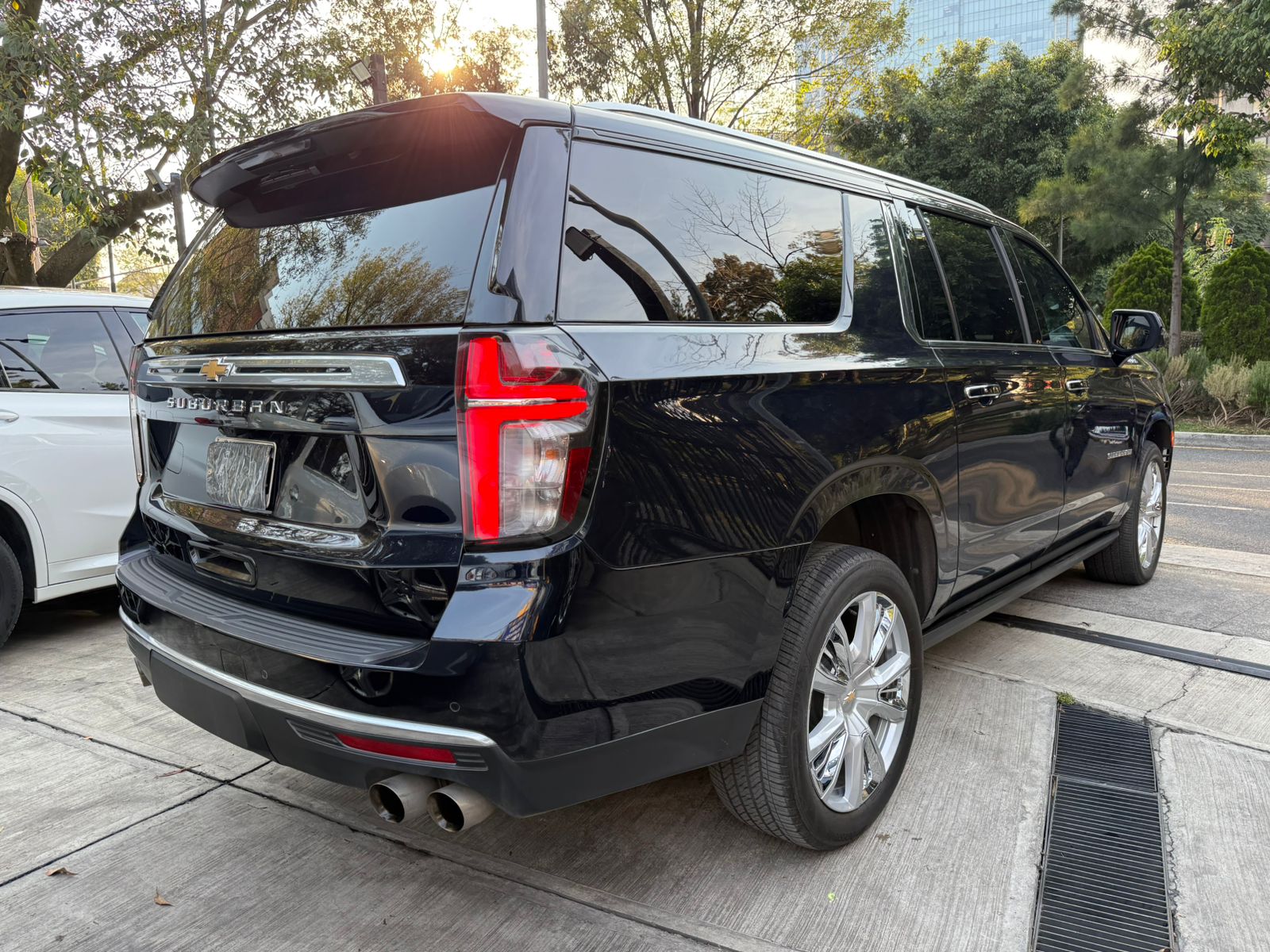 Chevrolet Suburban Highcountry 2023
