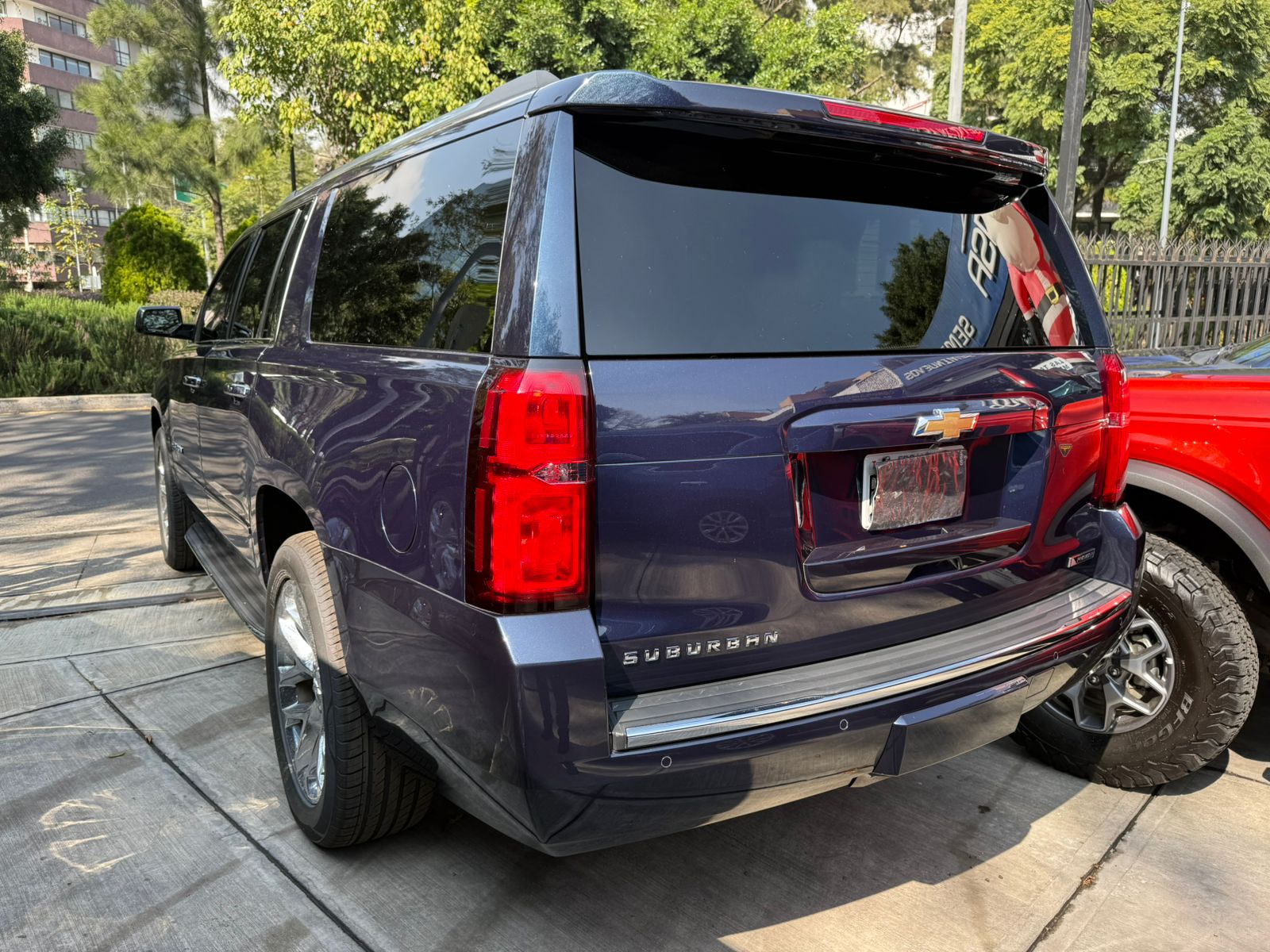 Chevrolet Suburban Premier 2018
