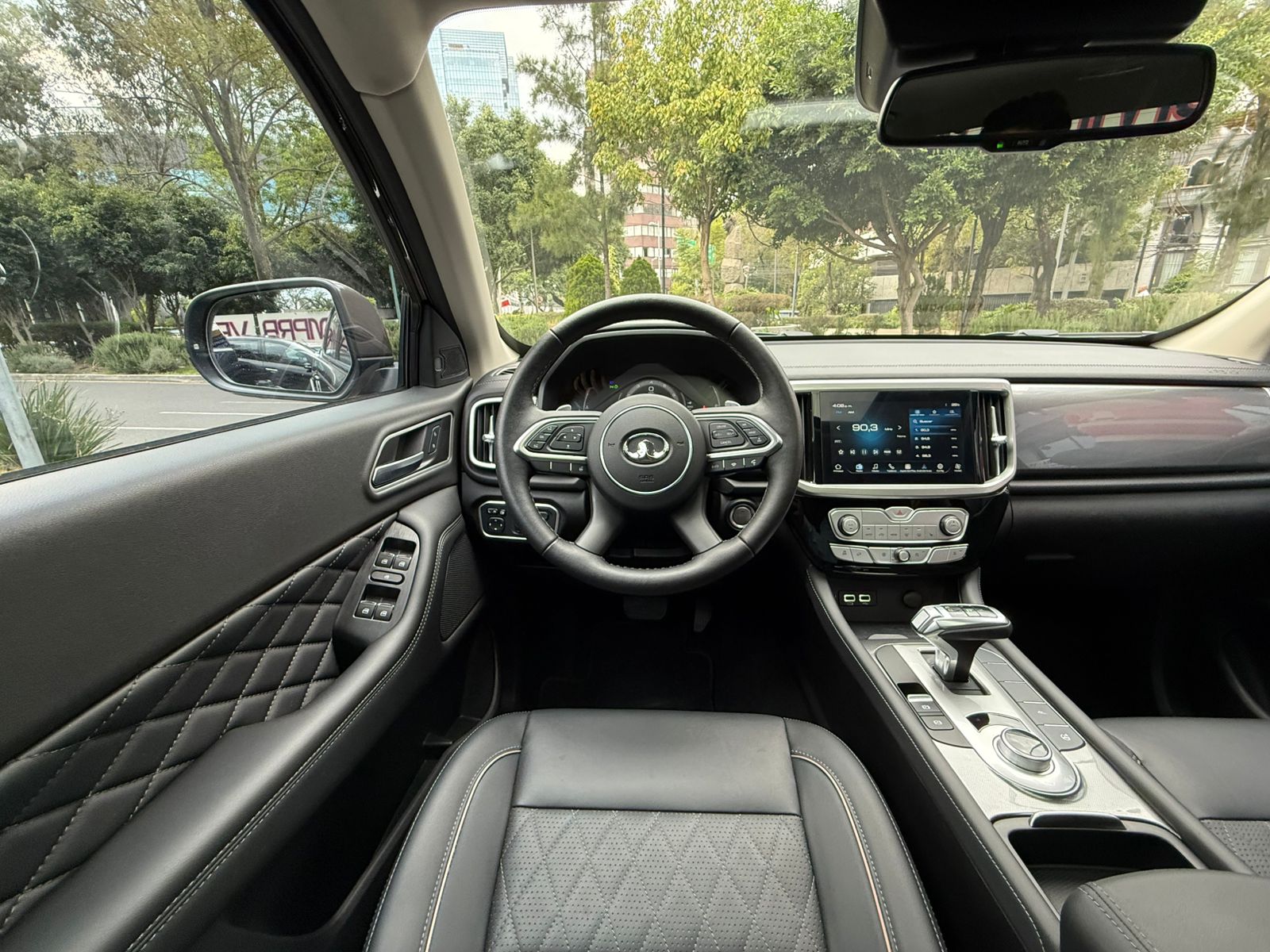 DFSK GWM POER Luxury 4x4 2025