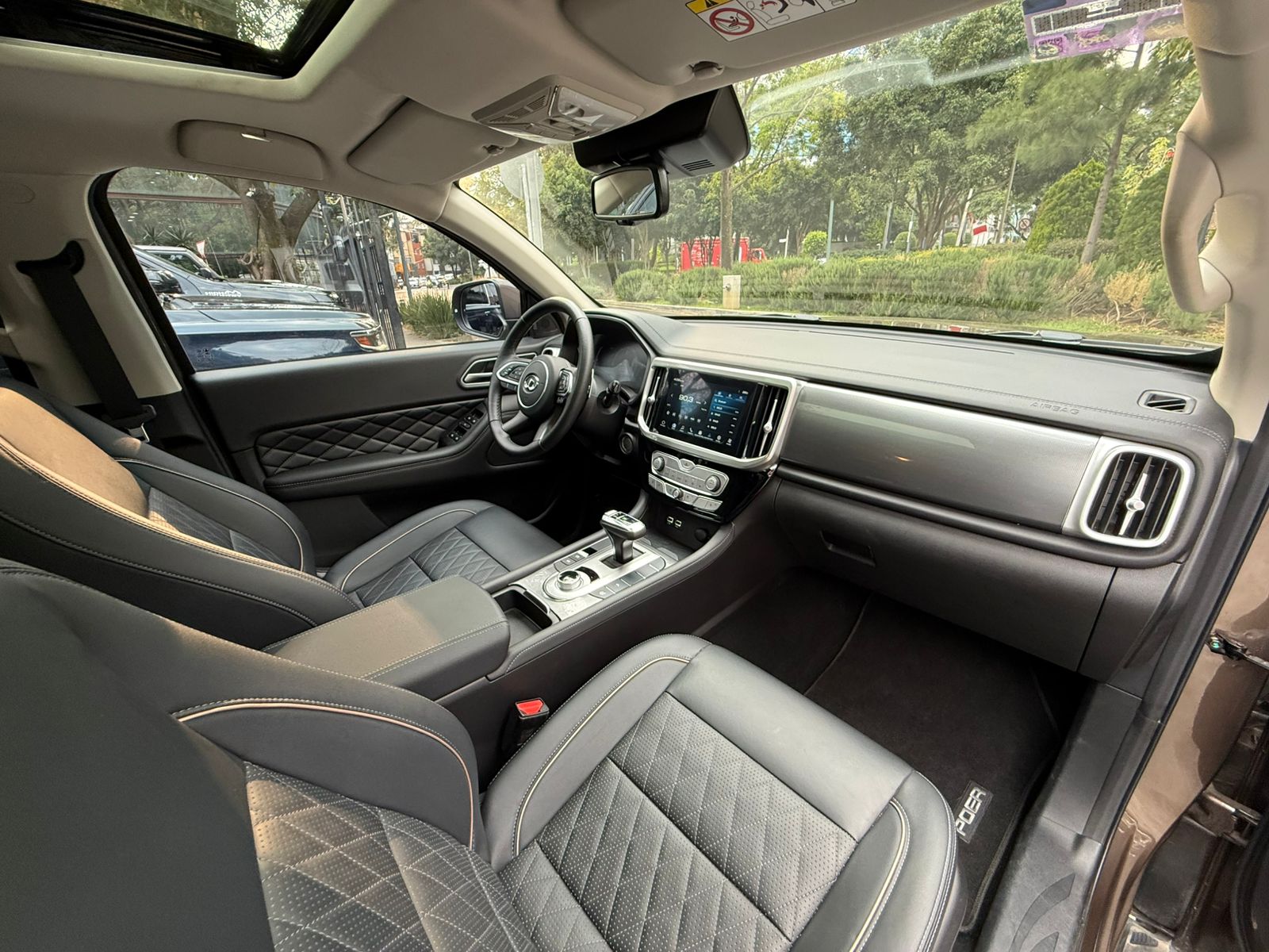 DFSK GWM POER Luxury 4x4 2025