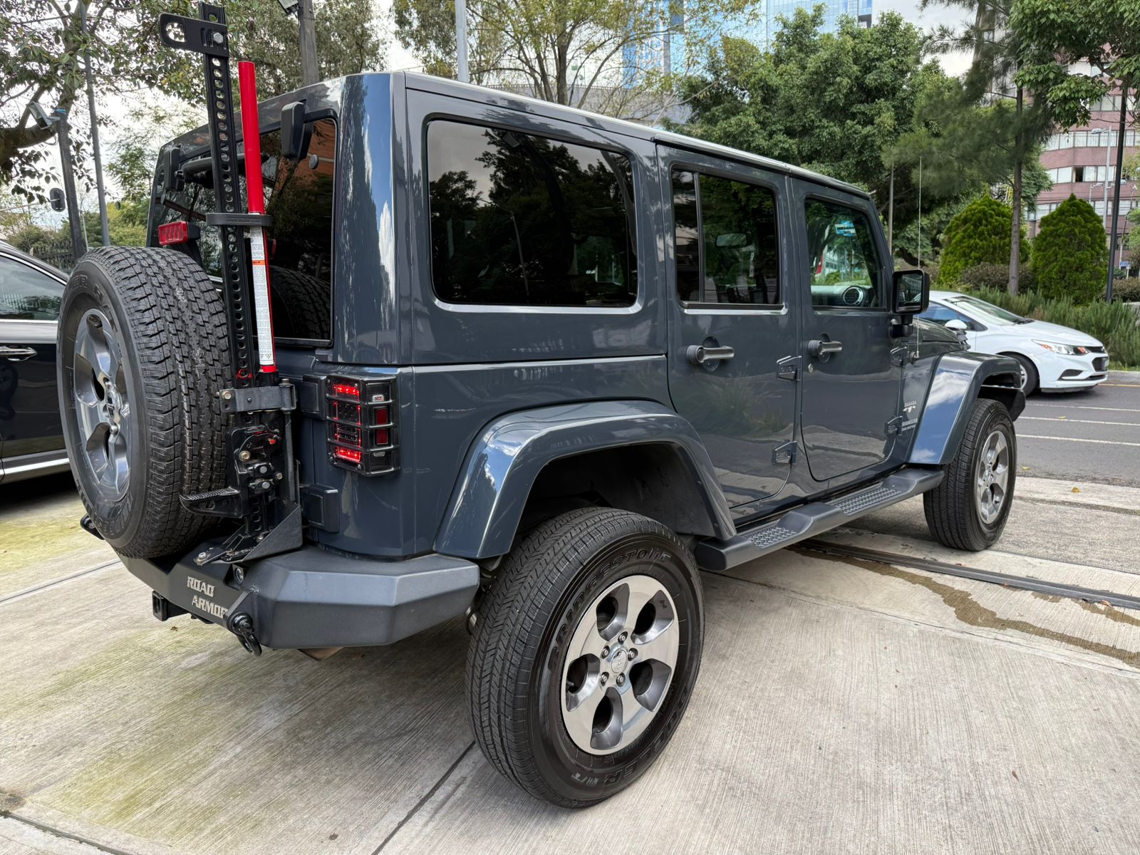 Jeep WranglerUnlimitedSahara 2017