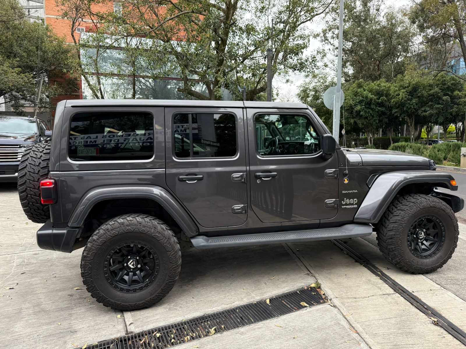 Jeep WranglerUnlimitedSahara 2021