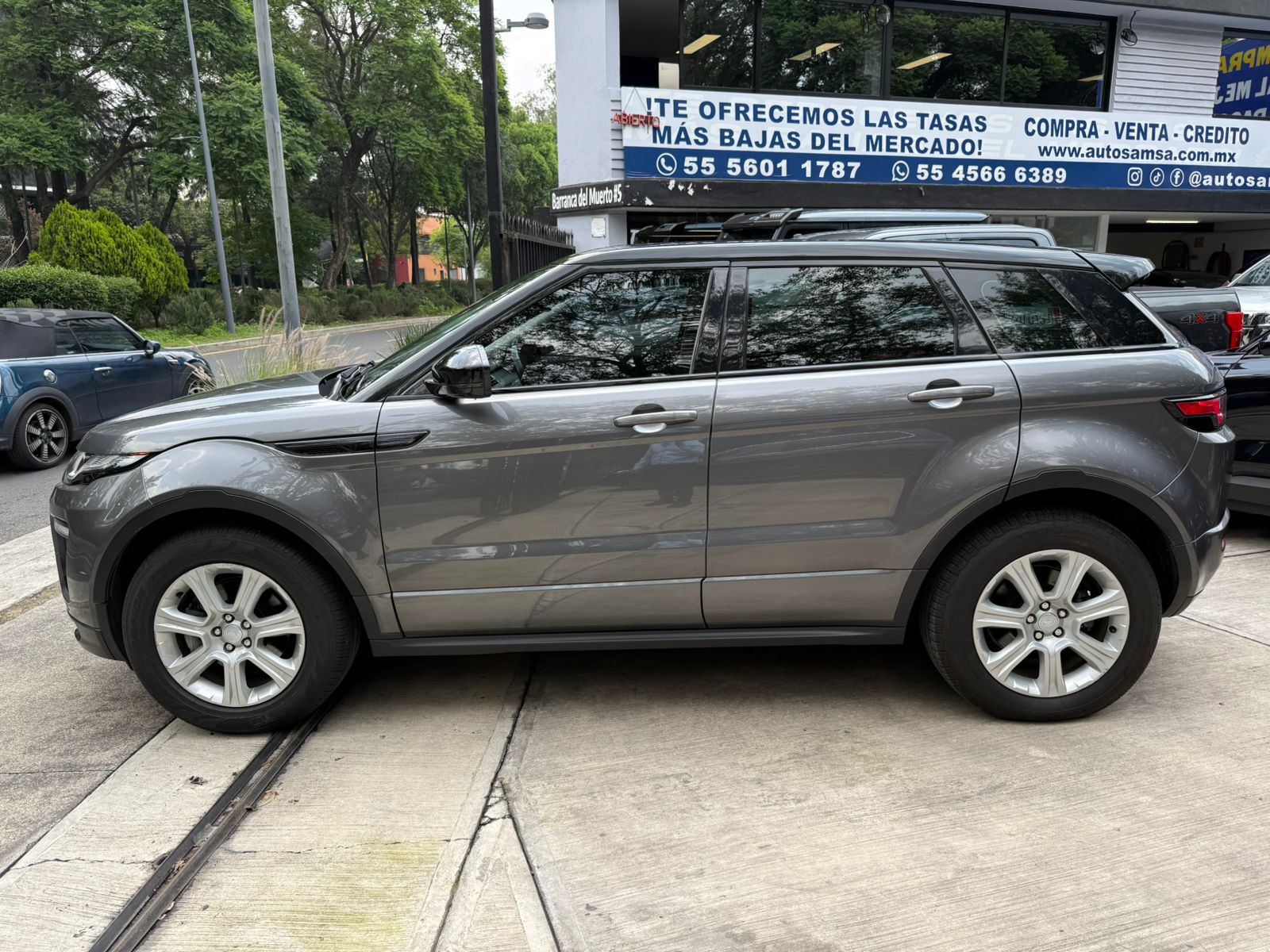Land Rover Evoque SE 2018