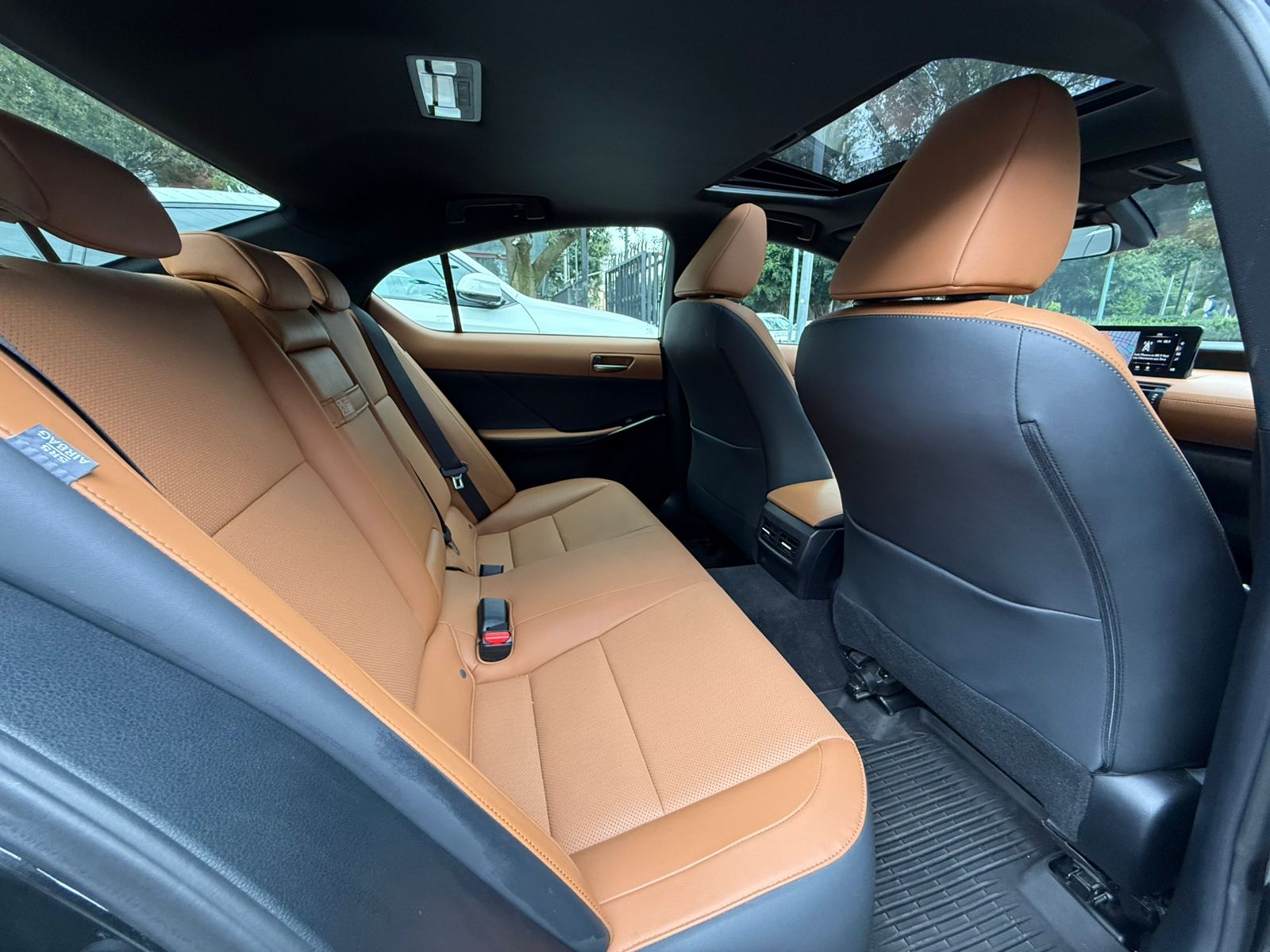 Toyota Lexus IS 300 2023