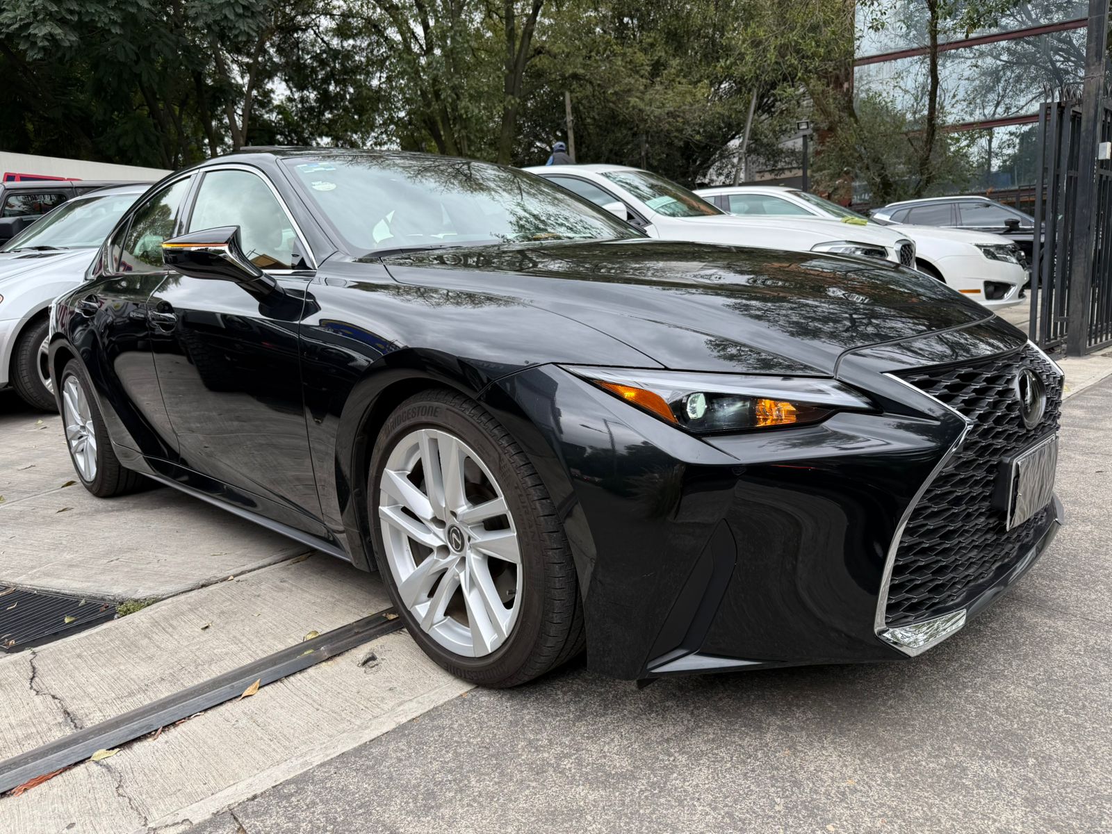 Toyota Lexus IS 300 2023