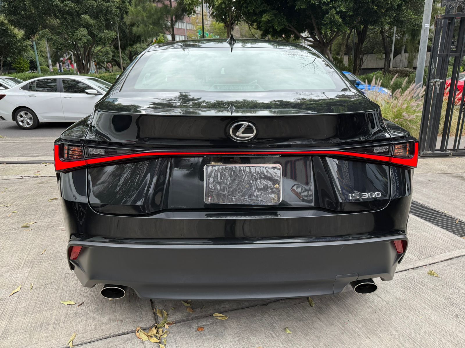 Toyota Lexus IS 300 2023