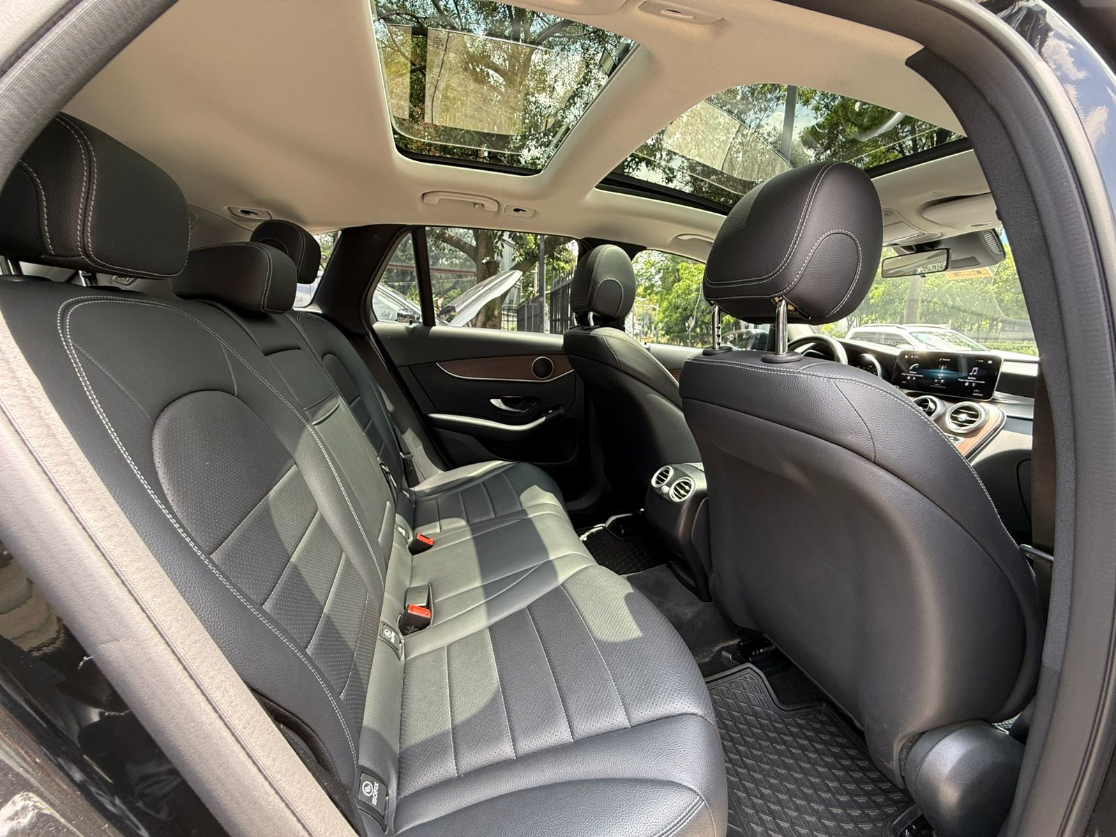 Mercedes-Benz GLC 300 Comfort 2021