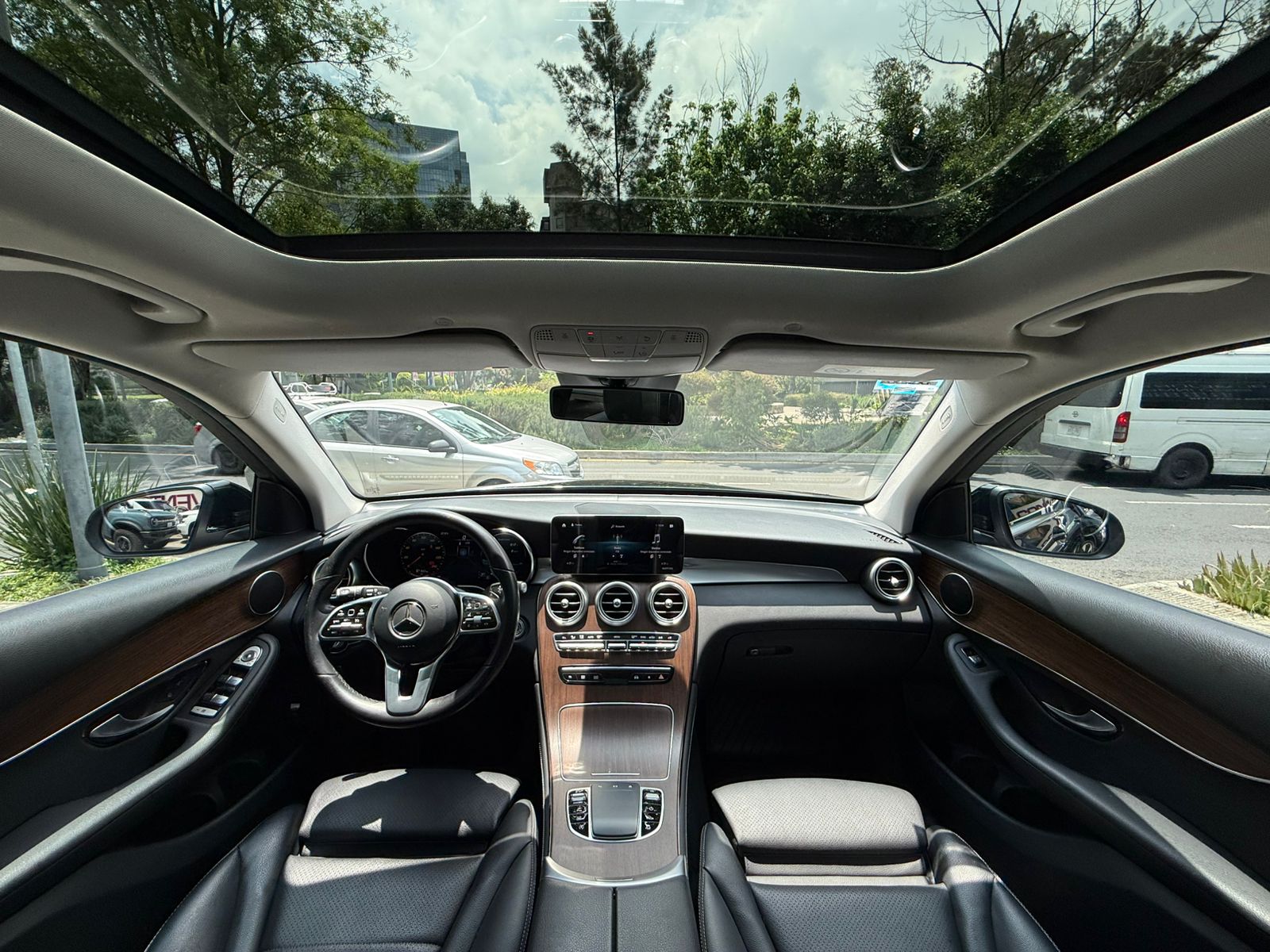 Mercedes-Benz GLC 300 Comfort 2021