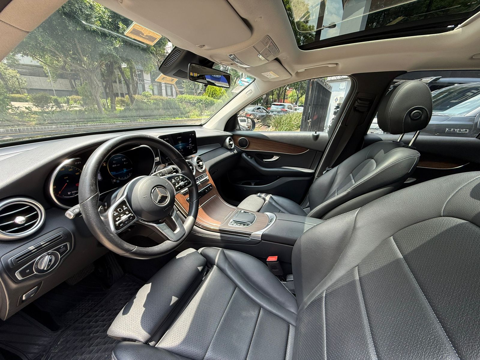 Mercedes-Benz GLC 300 Comfort 2021