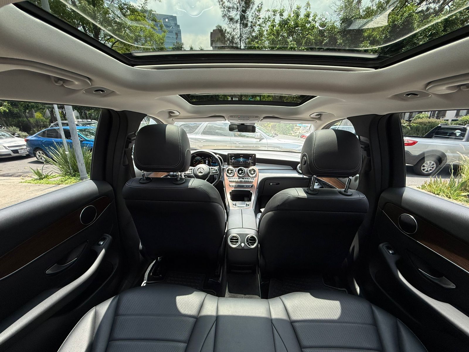Mercedes-Benz GLC 300 Comfort 2021