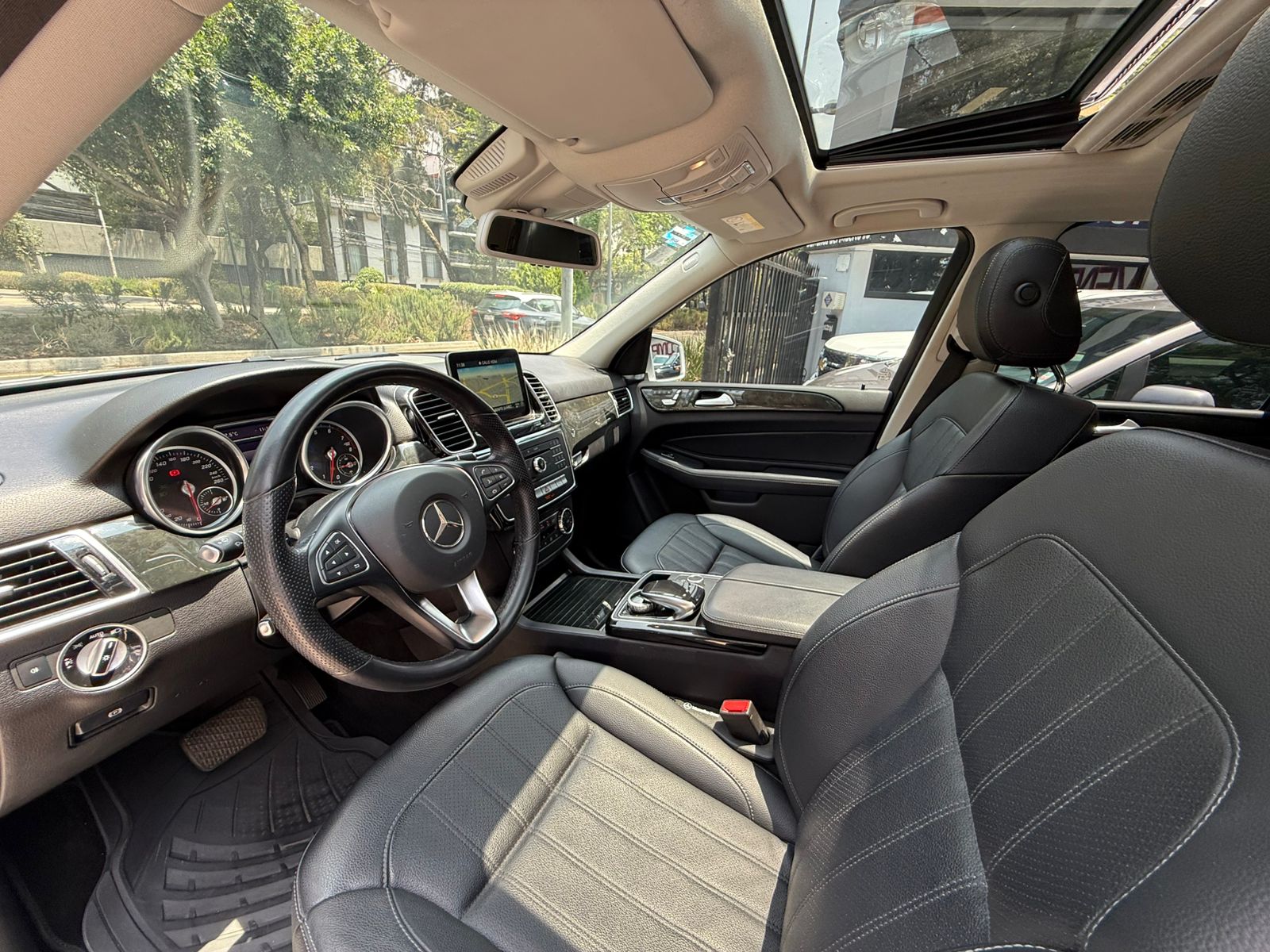 Mercedes-Benz GLE 350 EXCLUSIVE 2016