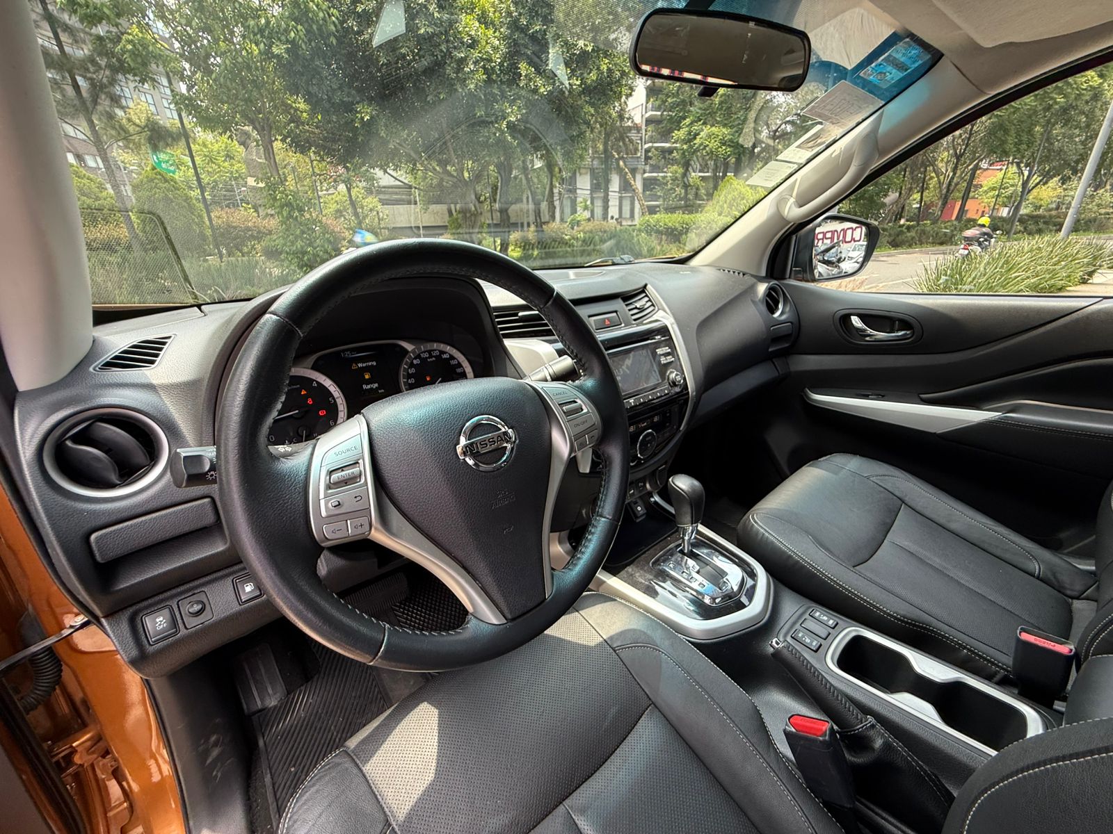 Nissan Frontier LE Diesel 4x4 2016