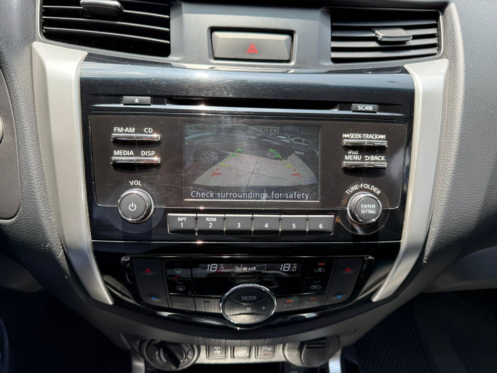 Nissan Frontier LE Diesel 4x4 2016