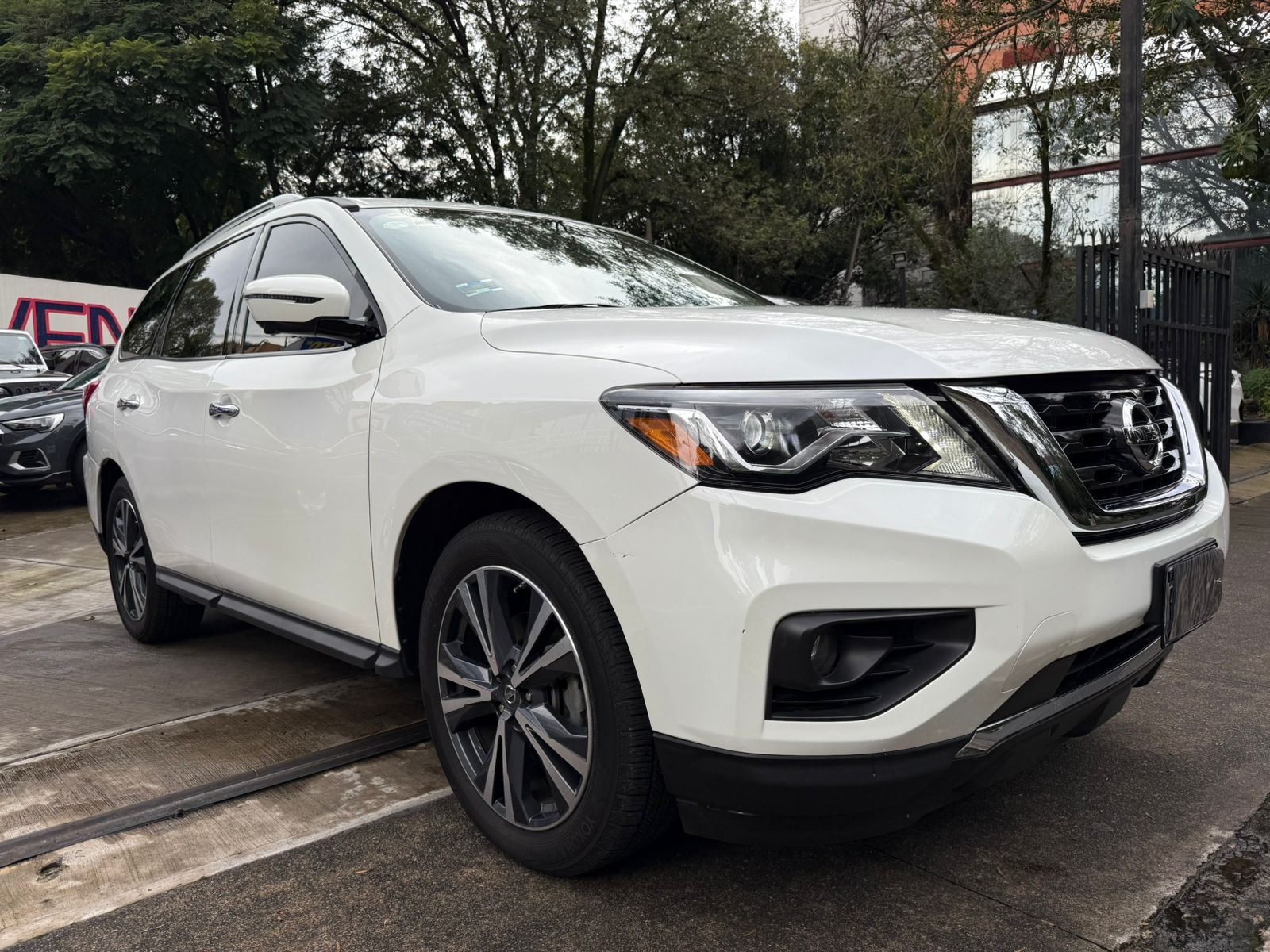 Nissan Pathfinder Exclusive 2018