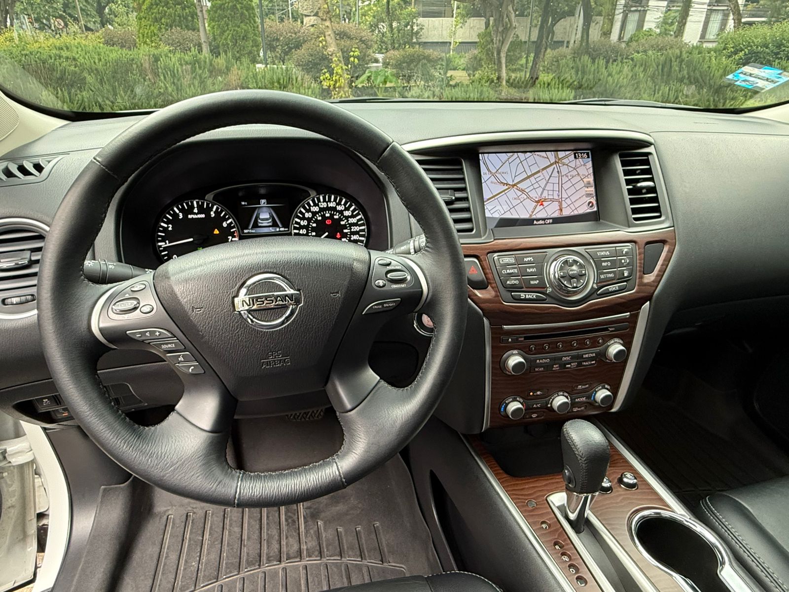 Nissan Pathfinder Exclusive 2018