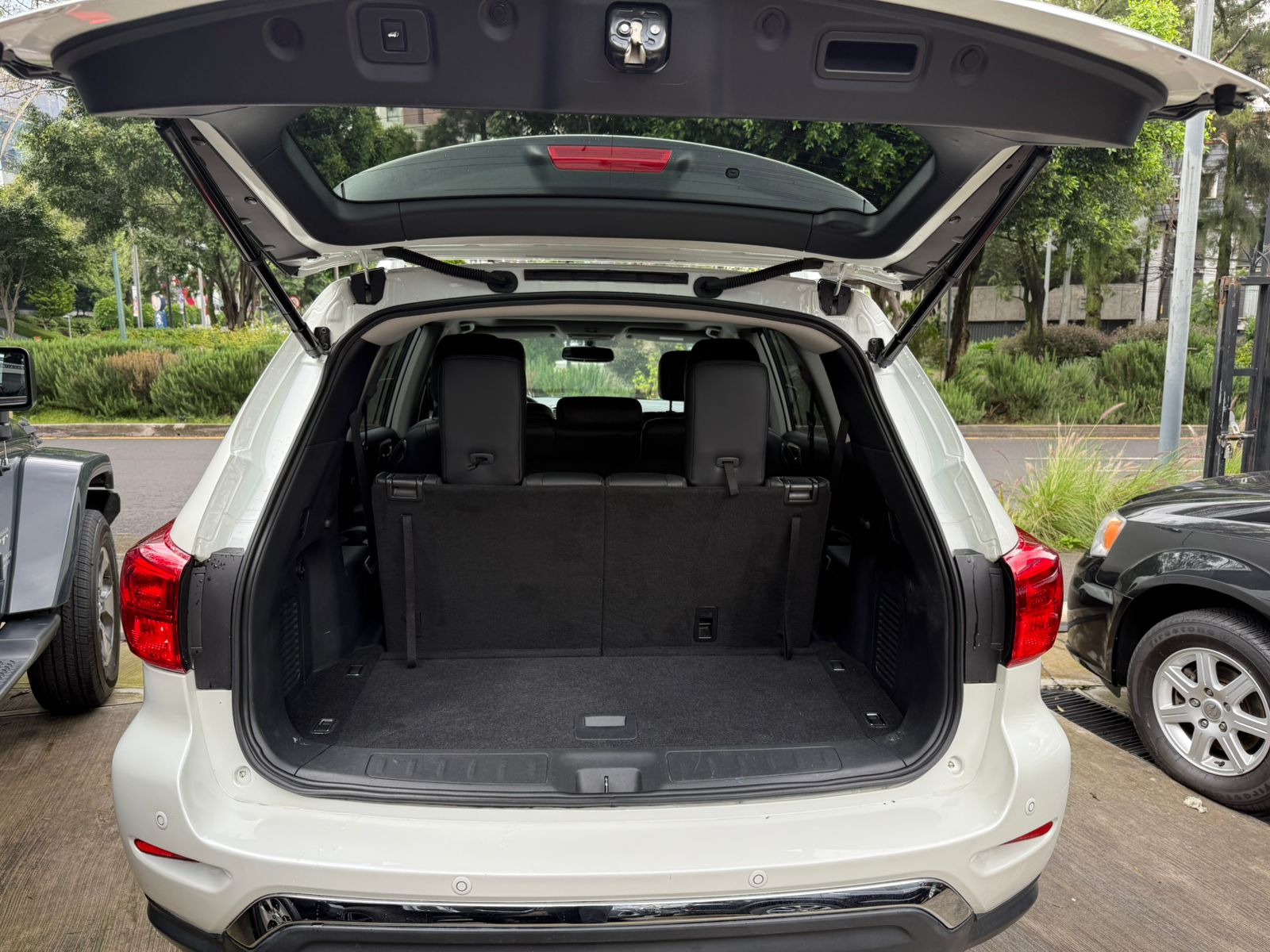 Nissan Pathfinder Exclusive 2018