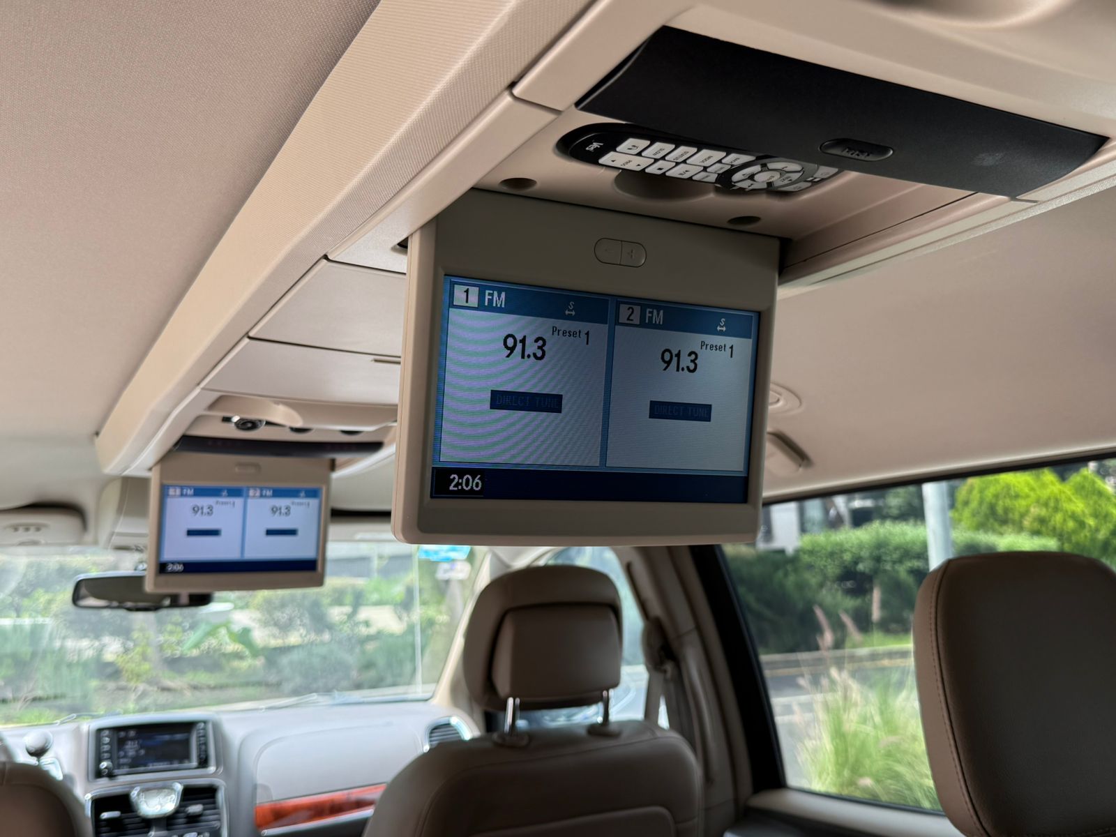 Chrysler TownandCountryTouring 2013