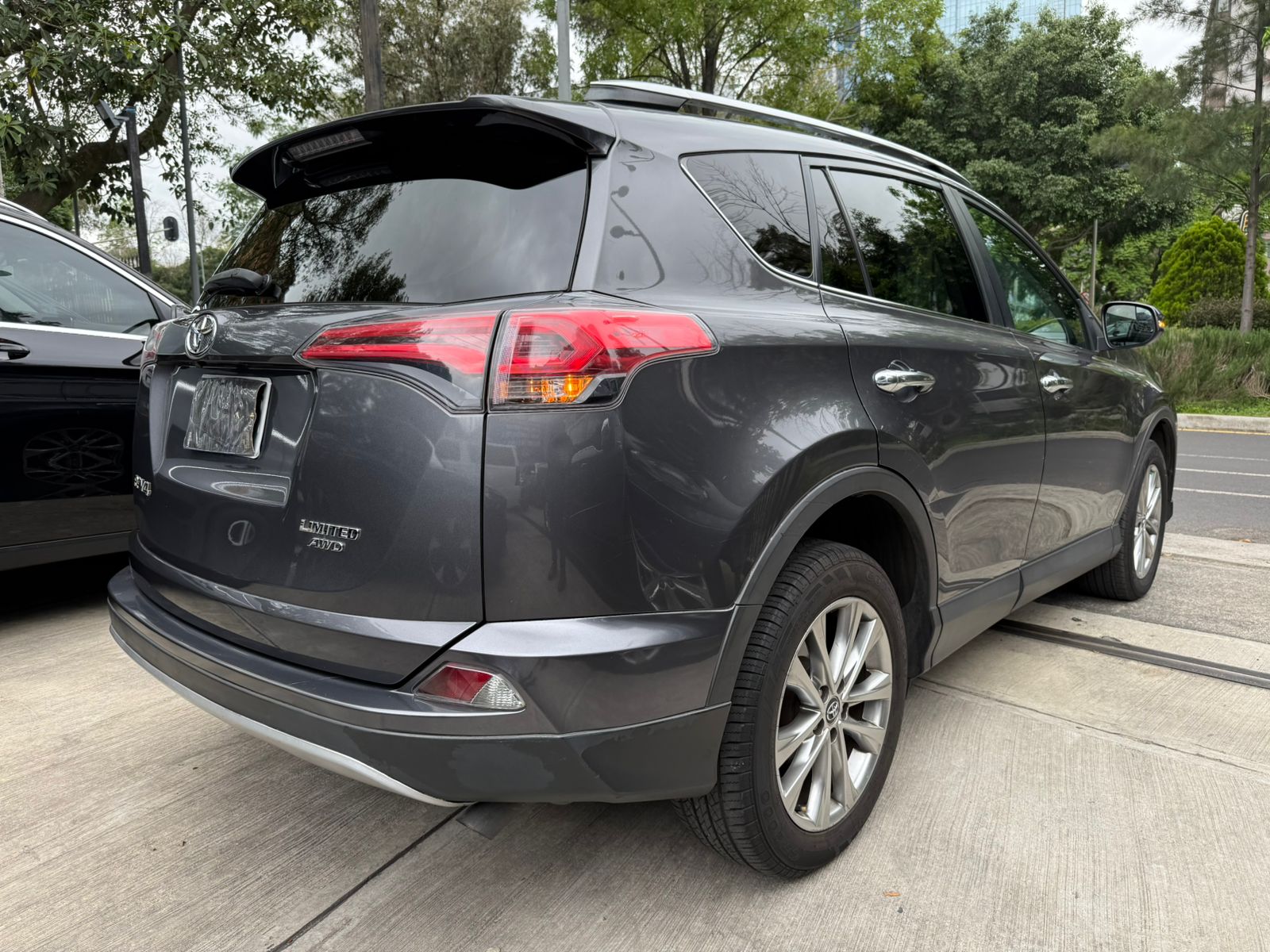 Toyota Rav4 Limited 2016