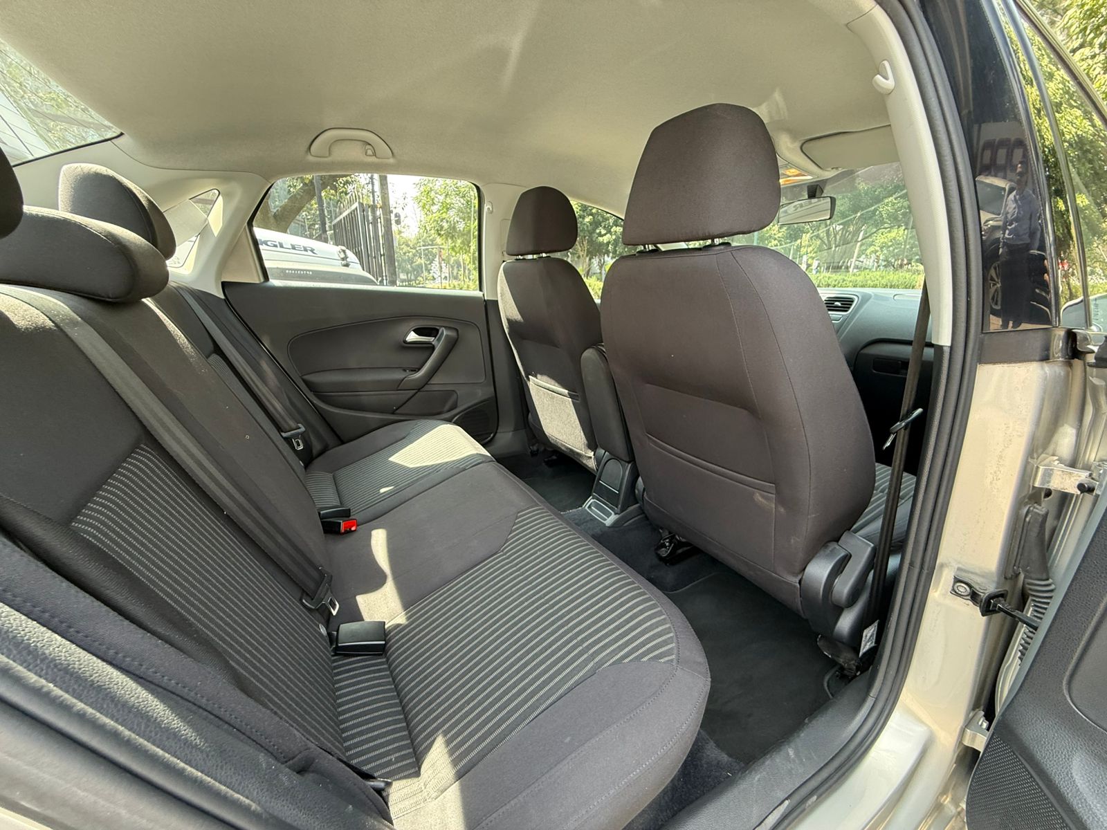 Volkswagen Vento Highline 2015