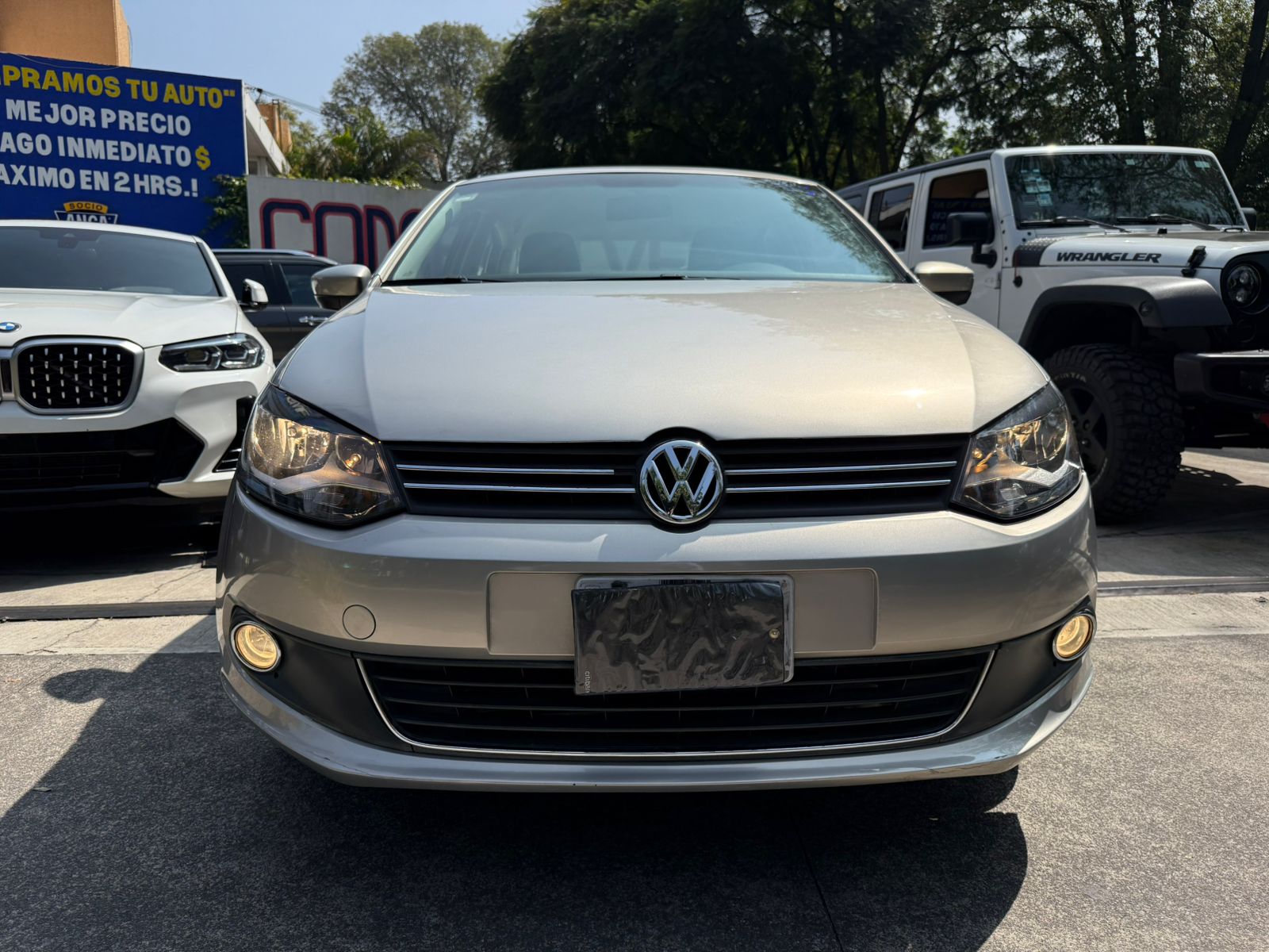 Volkswagen Vento Highline 2015