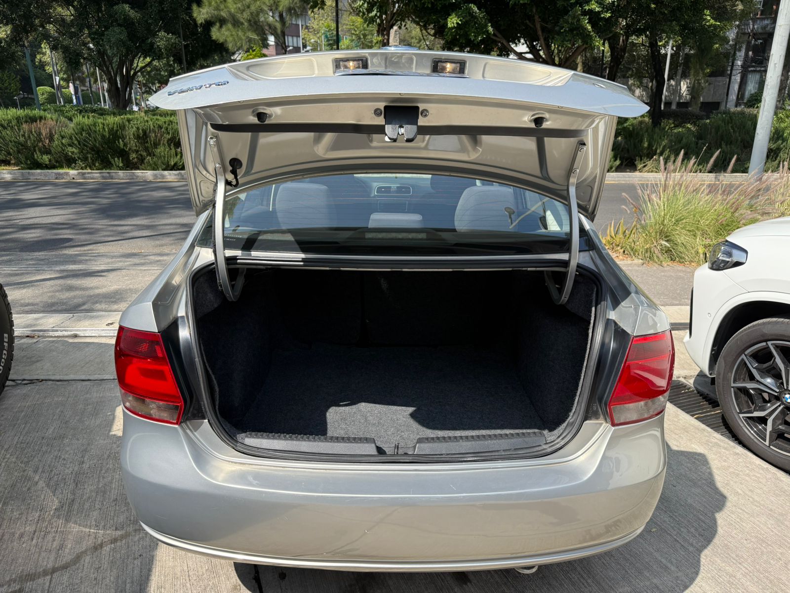 Volkswagen Vento Highline 2015